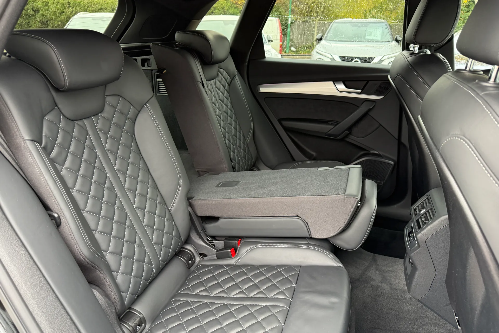 Audi Q5 thumbnail image number 46