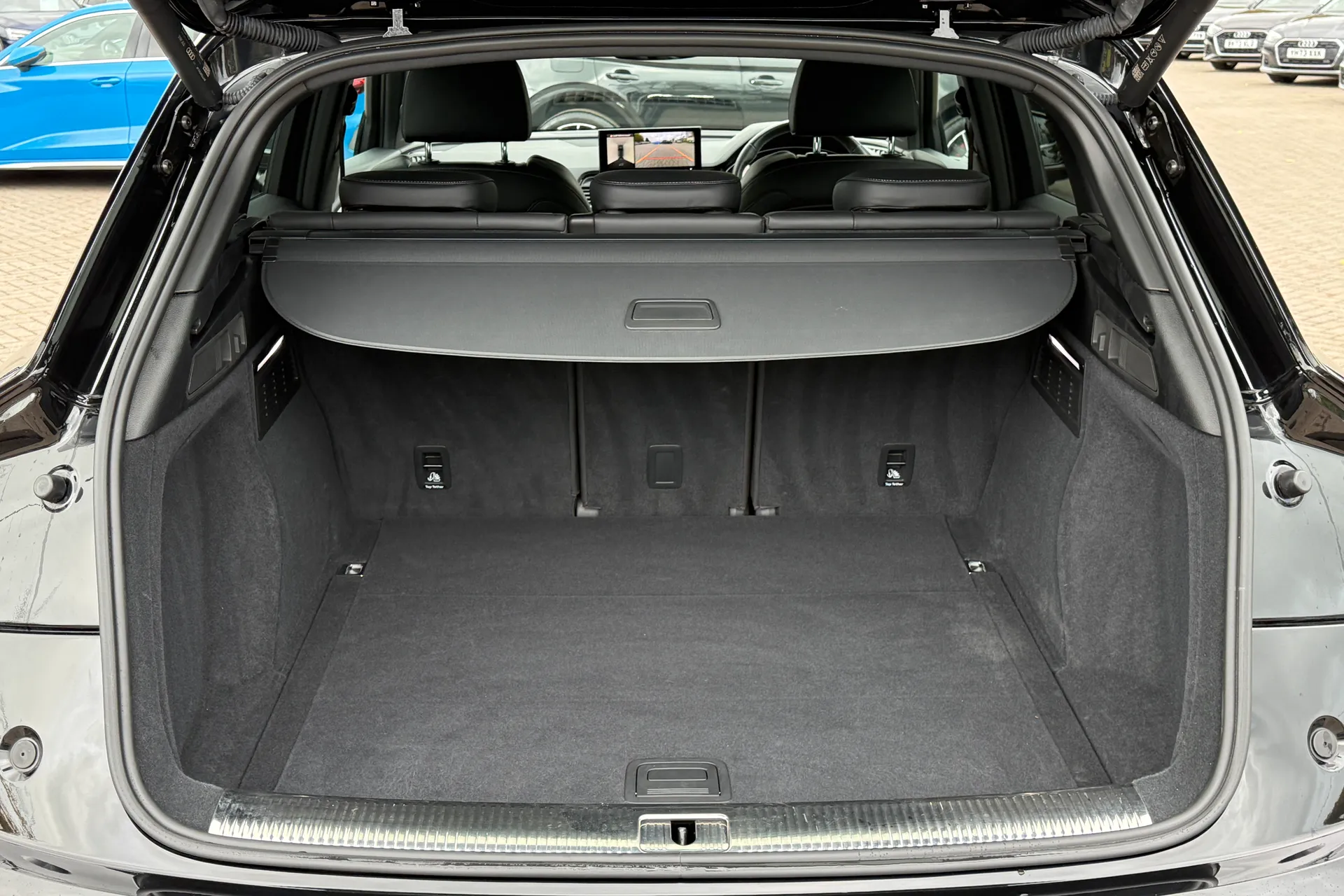 Audi Q5 thumbnail image number 34