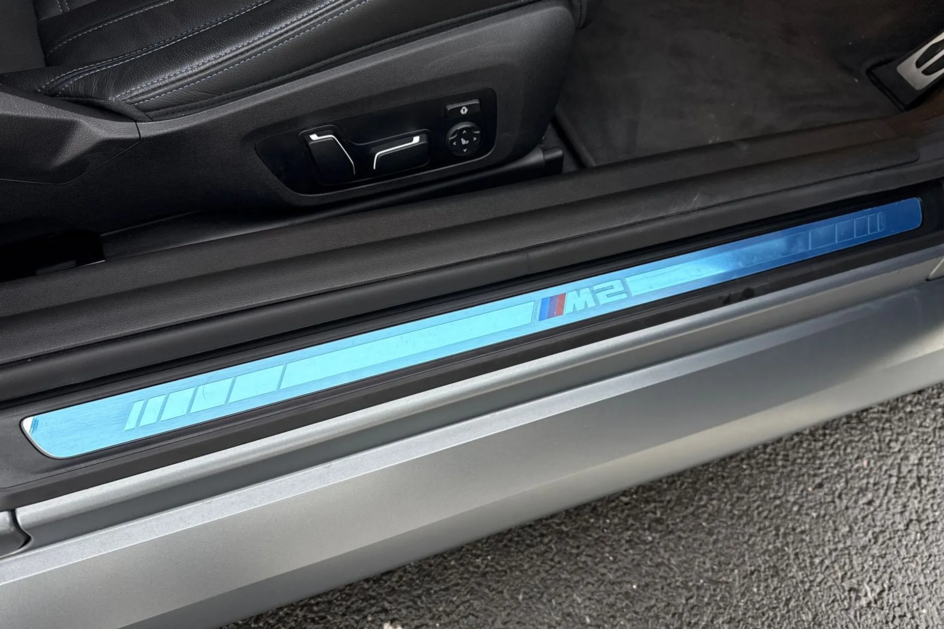 BMW M2 thumbnail image number 22