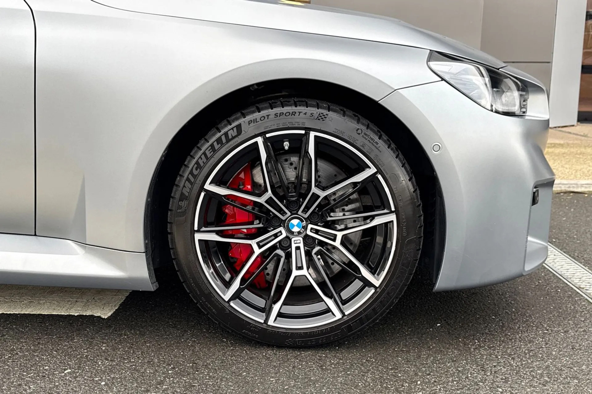 BMW M2 thumbnail image number 25