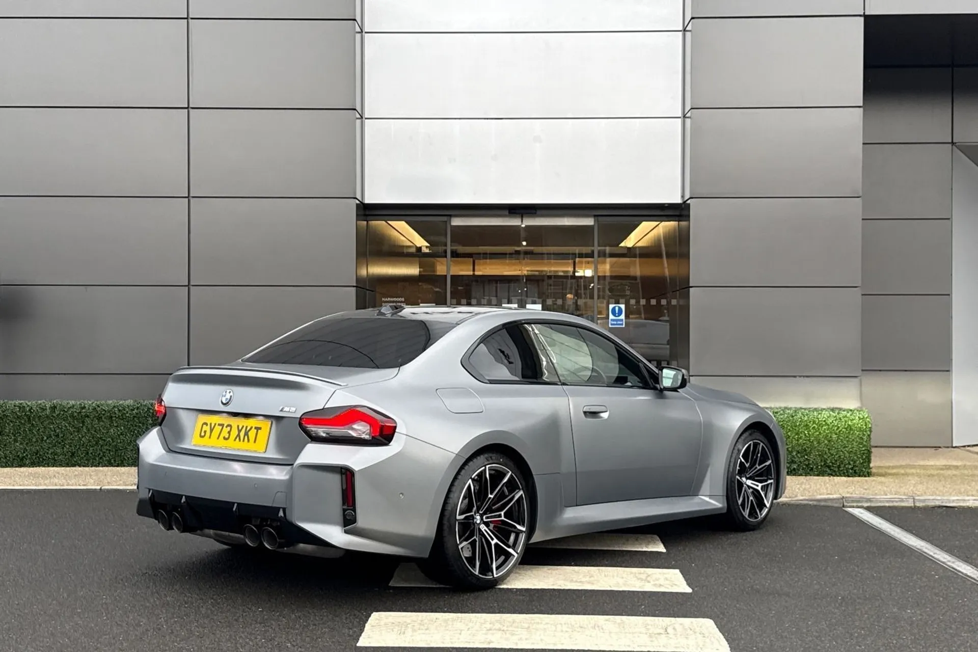 BMW M2 thumbnail image number 16