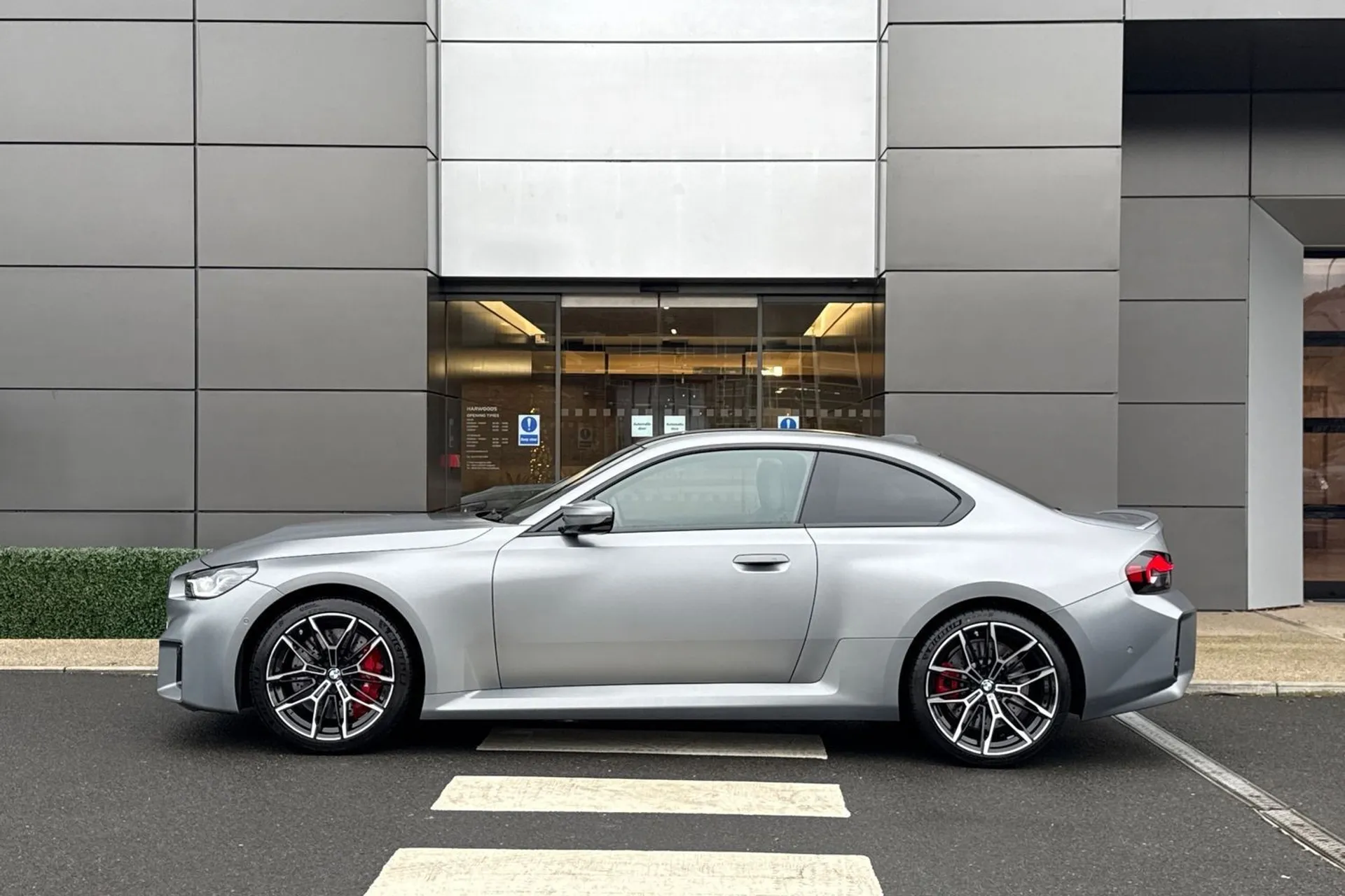 BMW M2 thumbnail image number 6