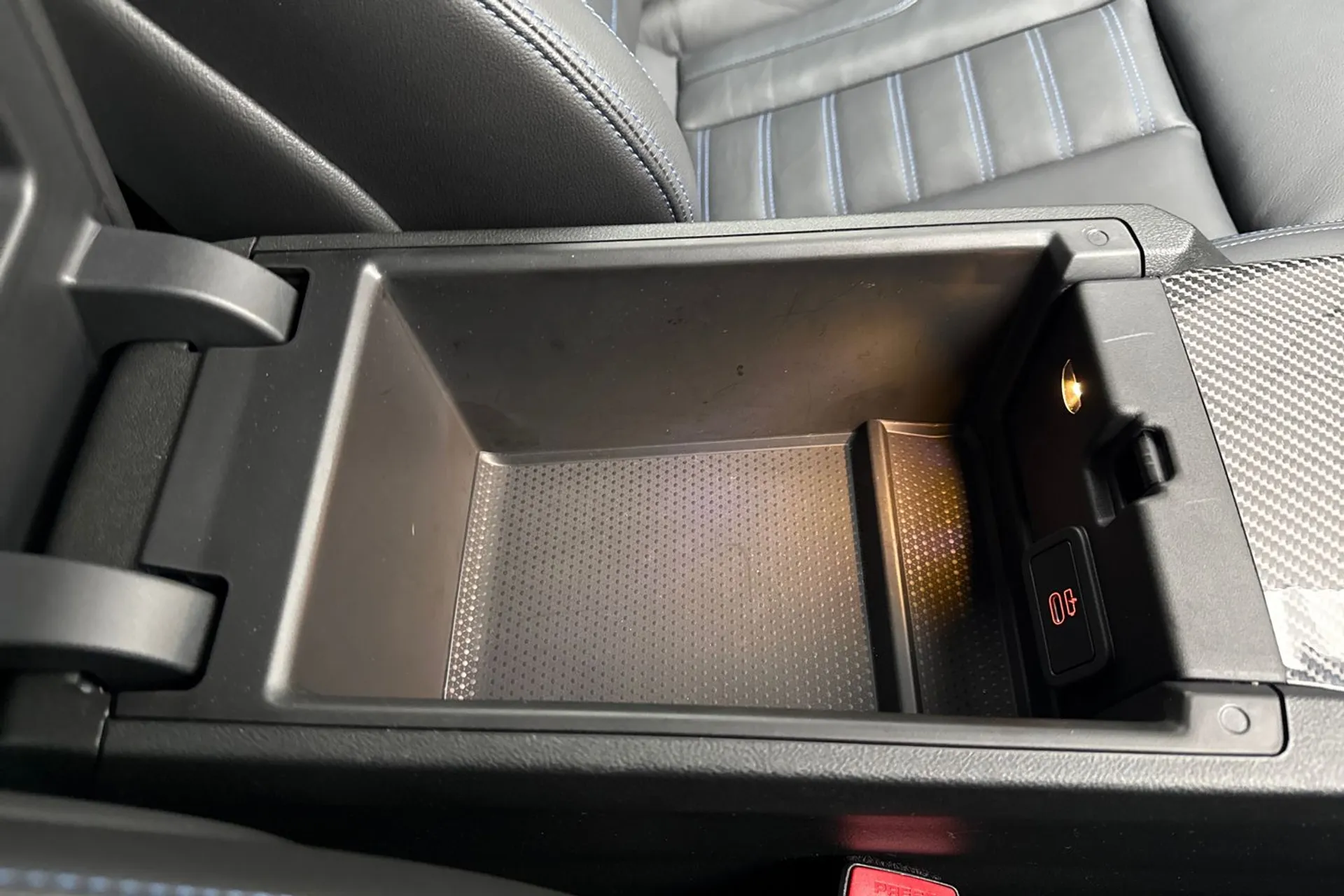 BMW M2 thumbnail image number 57