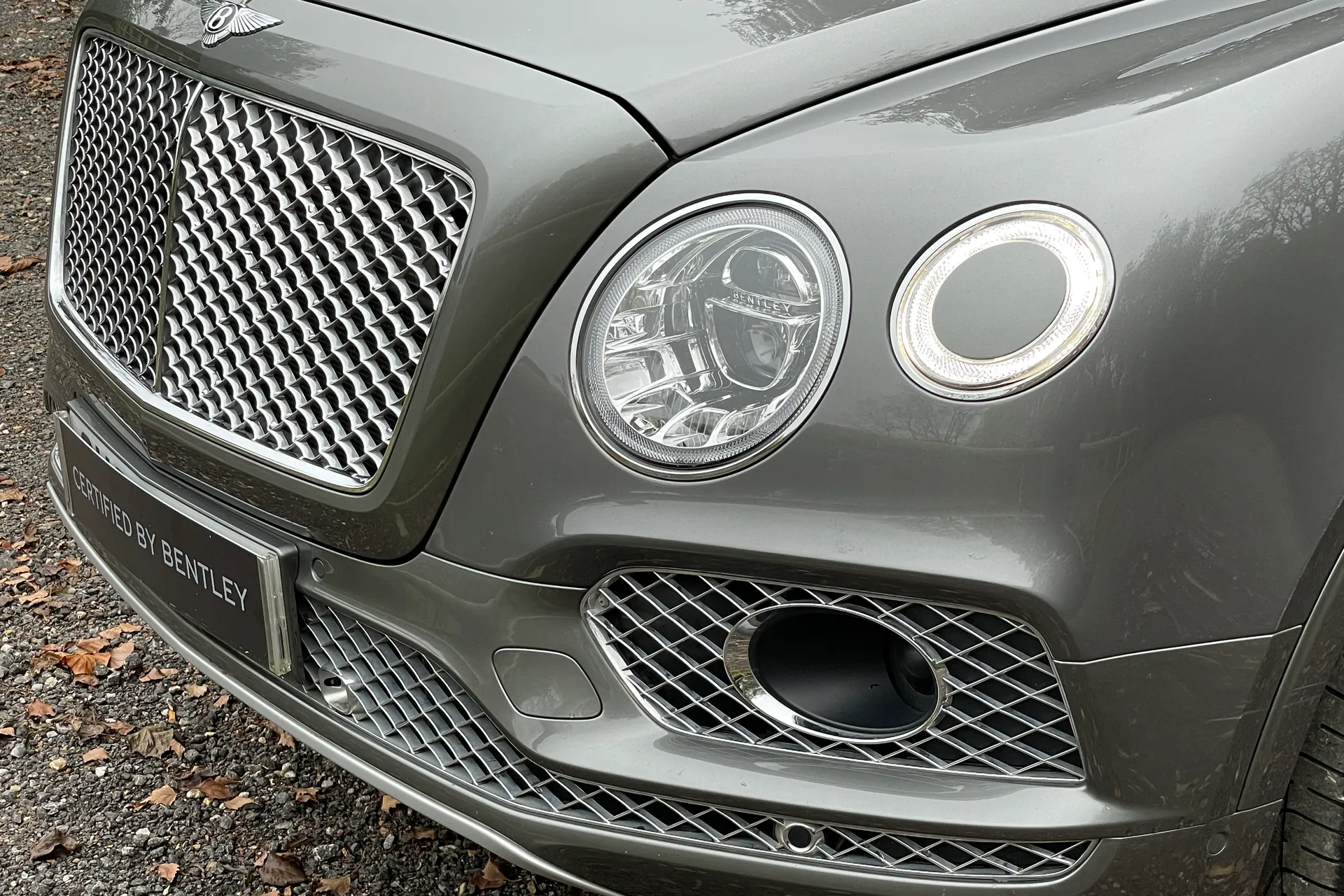 Bentley BENTAYGA thumbnail image number 61