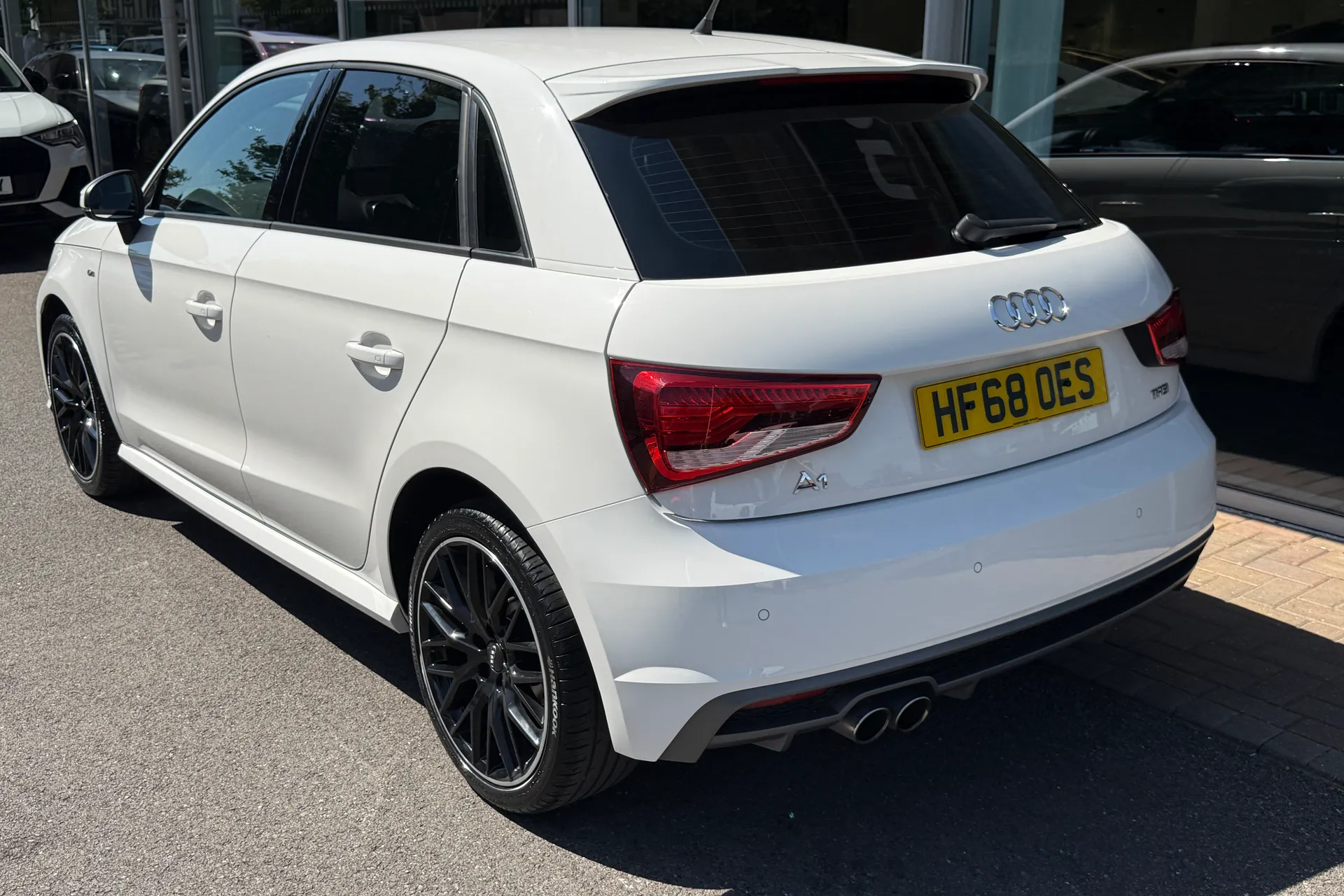 Audi A1 thumbnail image number 3