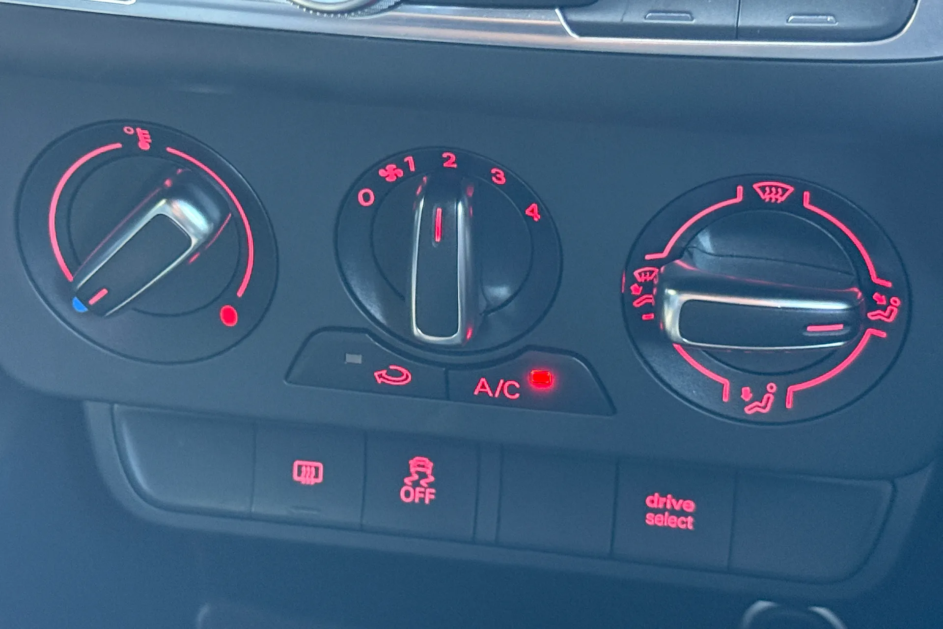 Audi A1 thumbnail image number 25