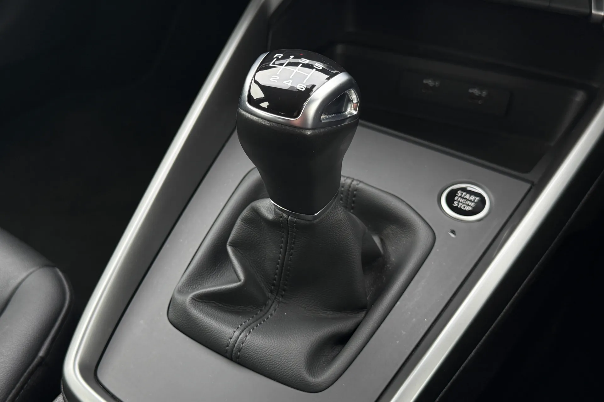 Audi A3 thumbnail image number 11