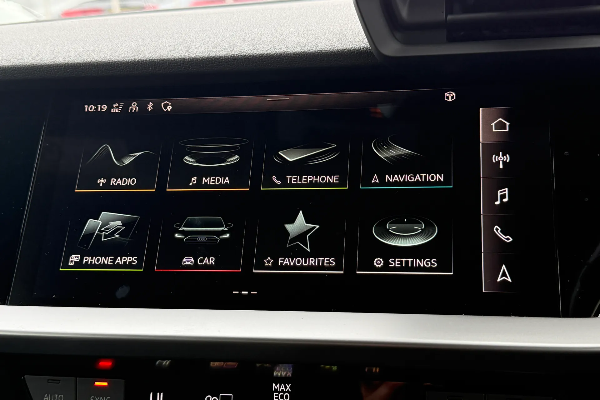 Audi A3 thumbnail image number 14