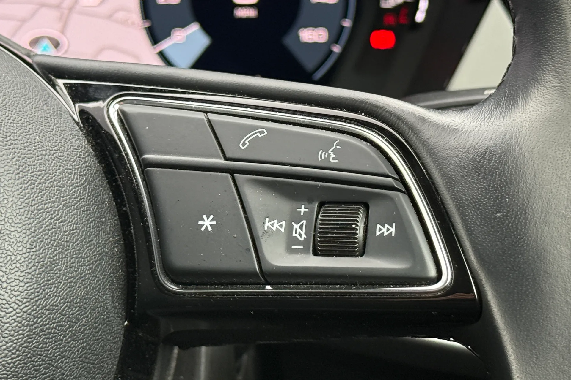 Audi A3 thumbnail image number 21