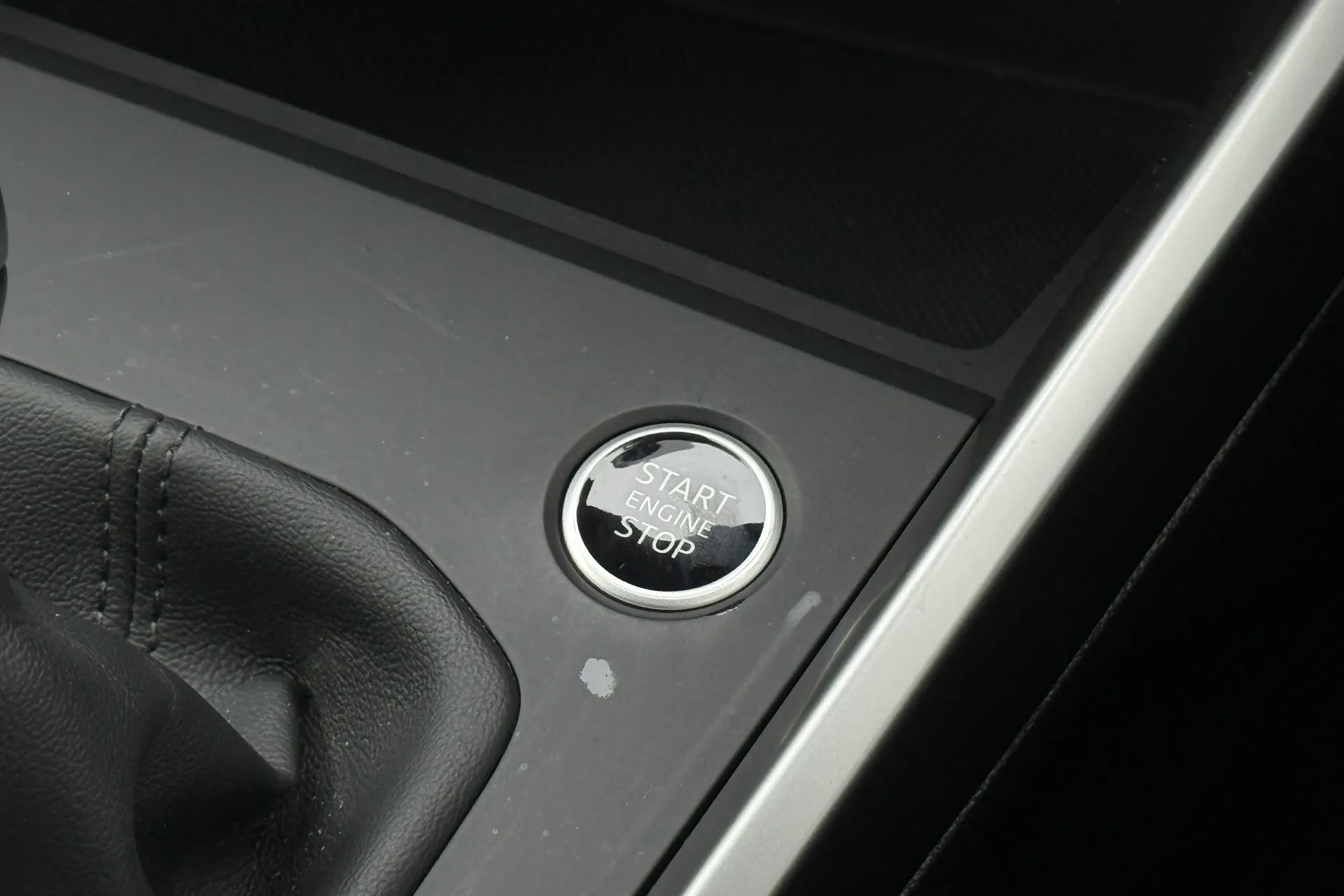 Audi A3 thumbnail image number 10