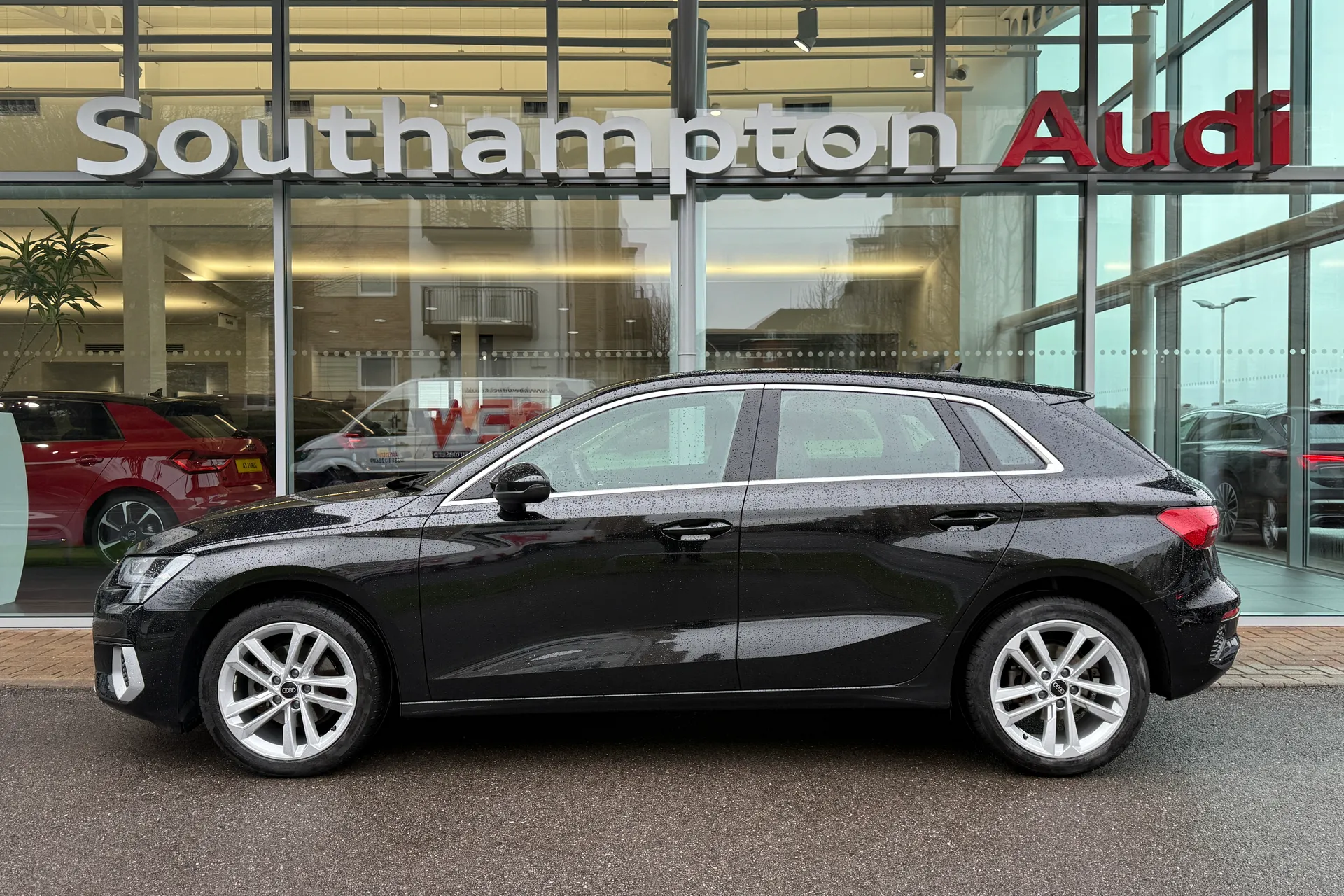 Audi A3 thumbnail image number 47