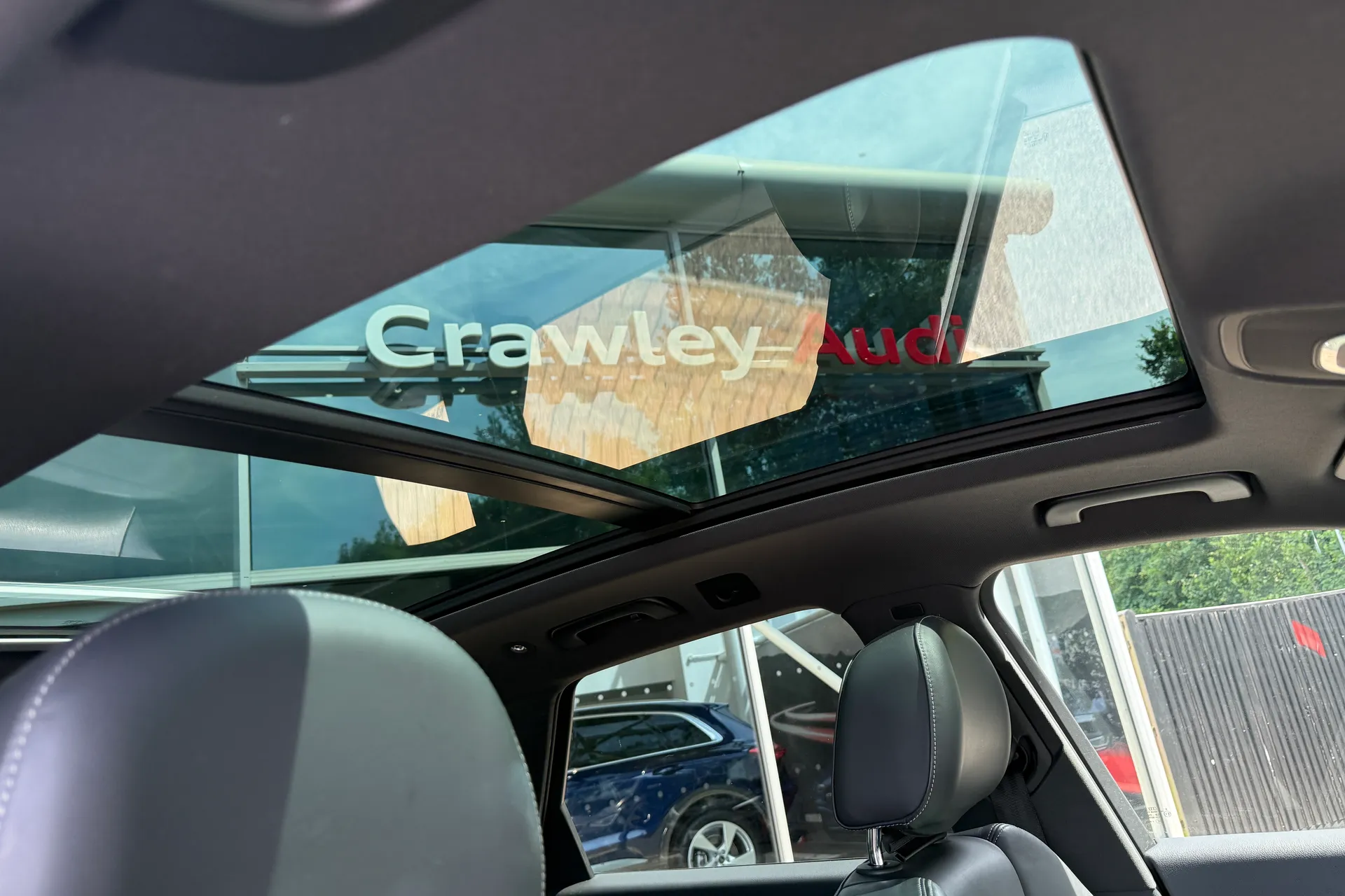 Audi Q5 thumbnail image number 30