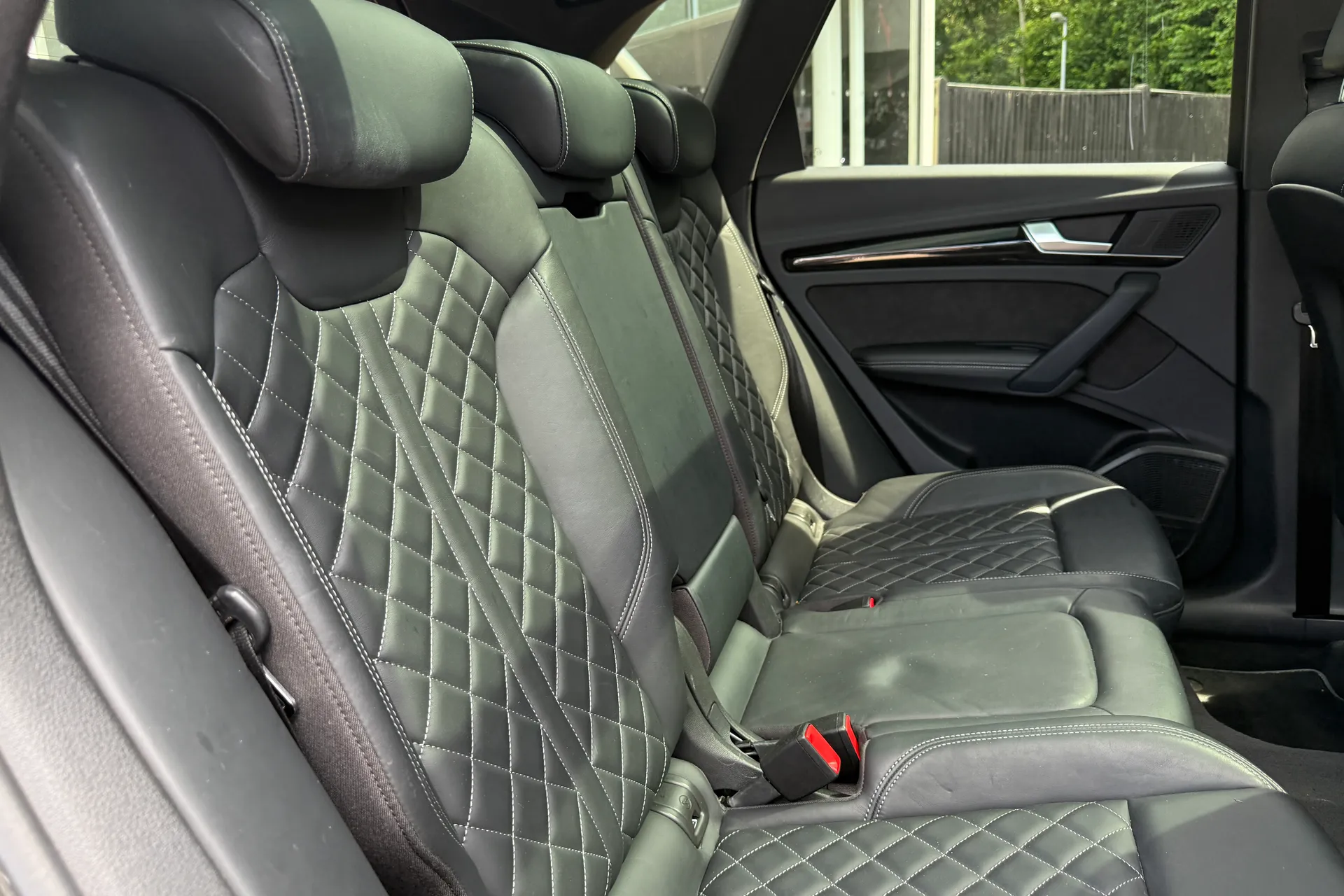 Audi Q5 thumbnail image number 35