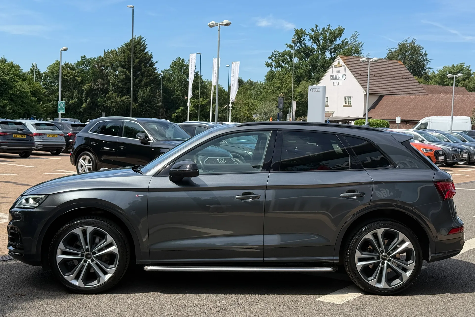 Audi Q5 thumbnail image number 50