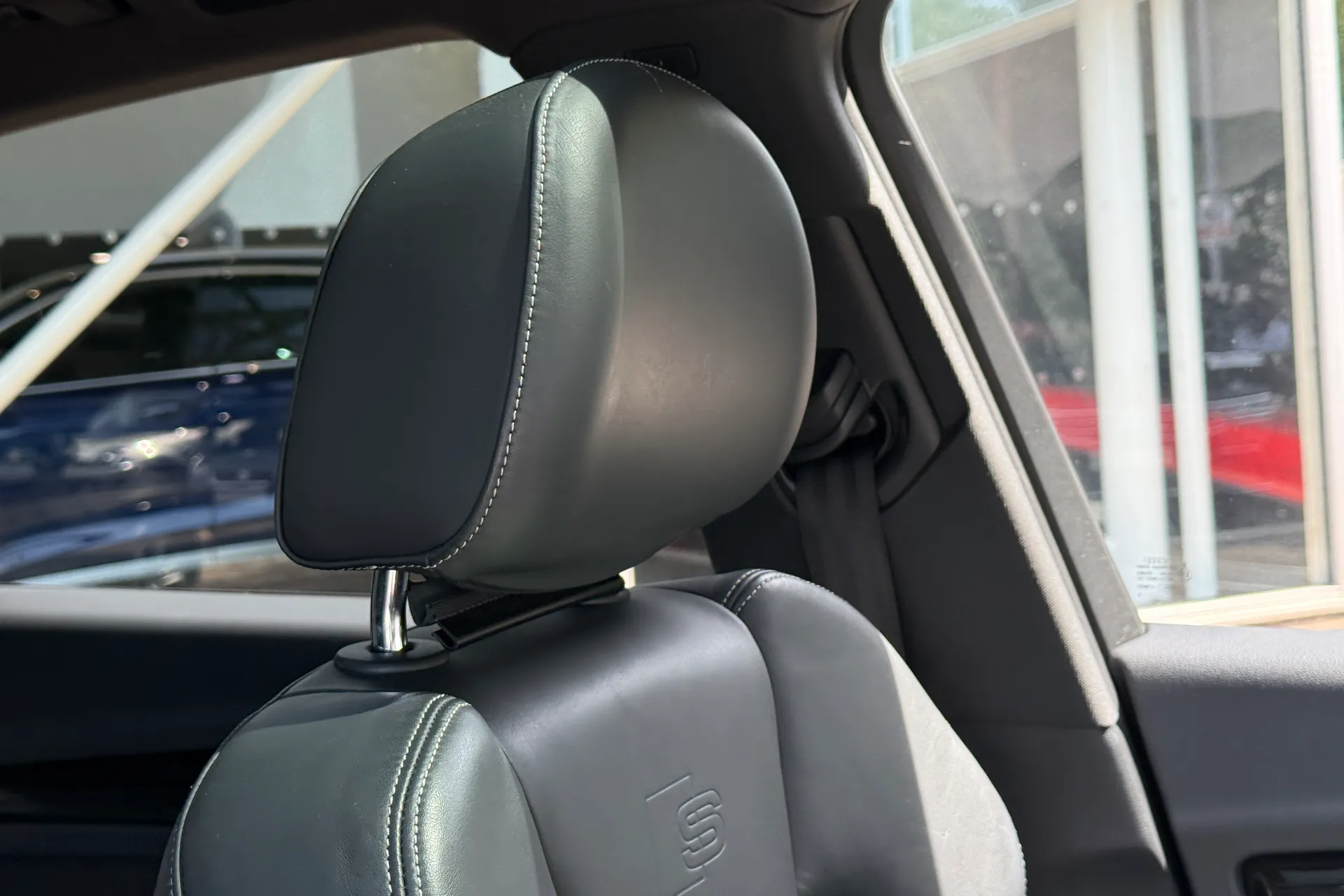 Audi Q5 thumbnail image number 20
