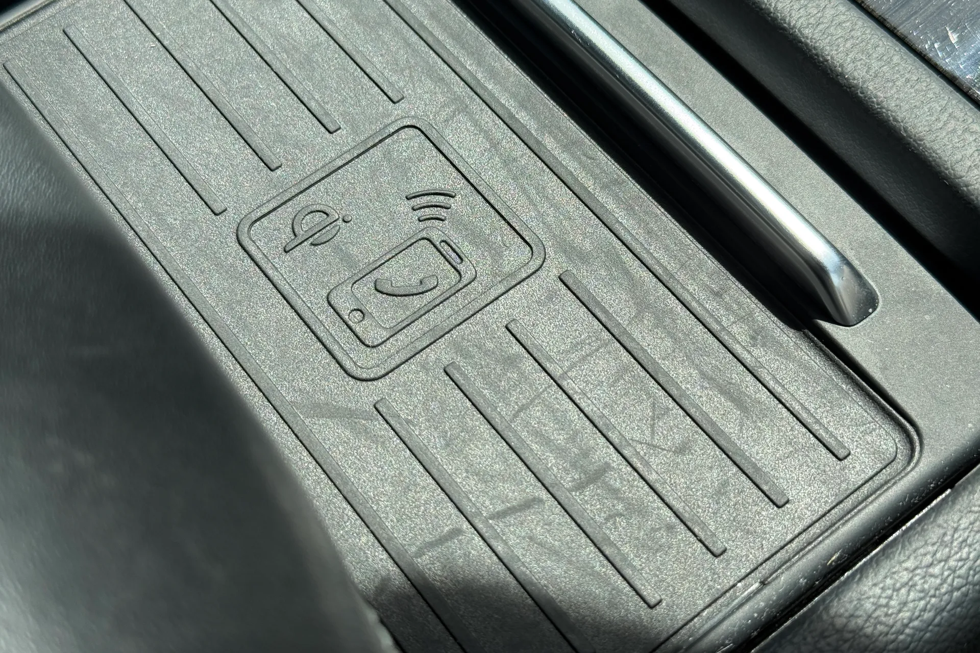 Audi Q5 thumbnail image number 22