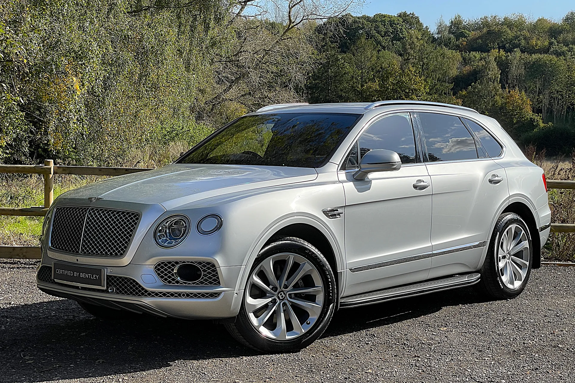 Bentley BENTAYGA V8 AUTO thumbnail image number 7