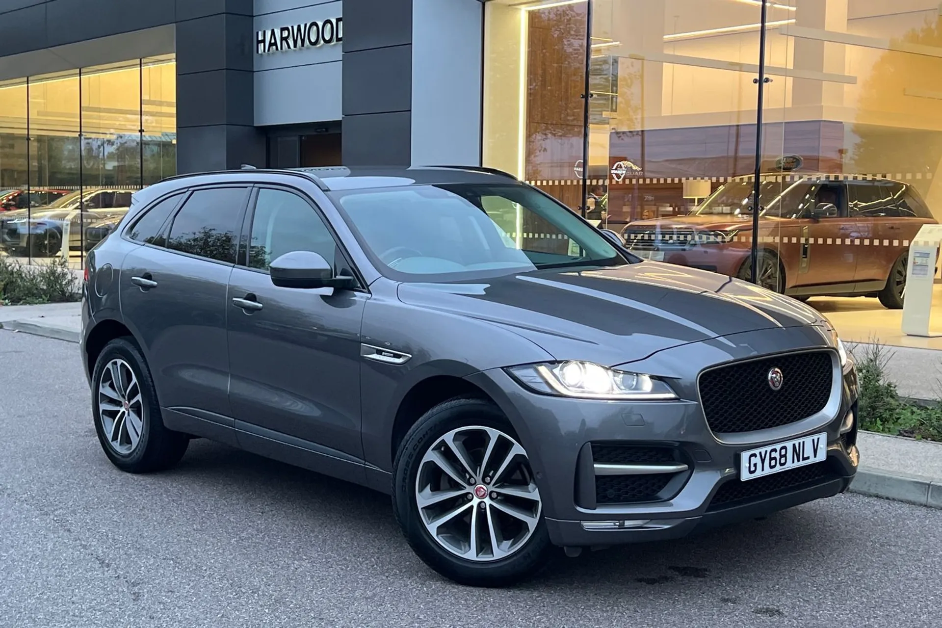 Jaguar F-PACE focused image