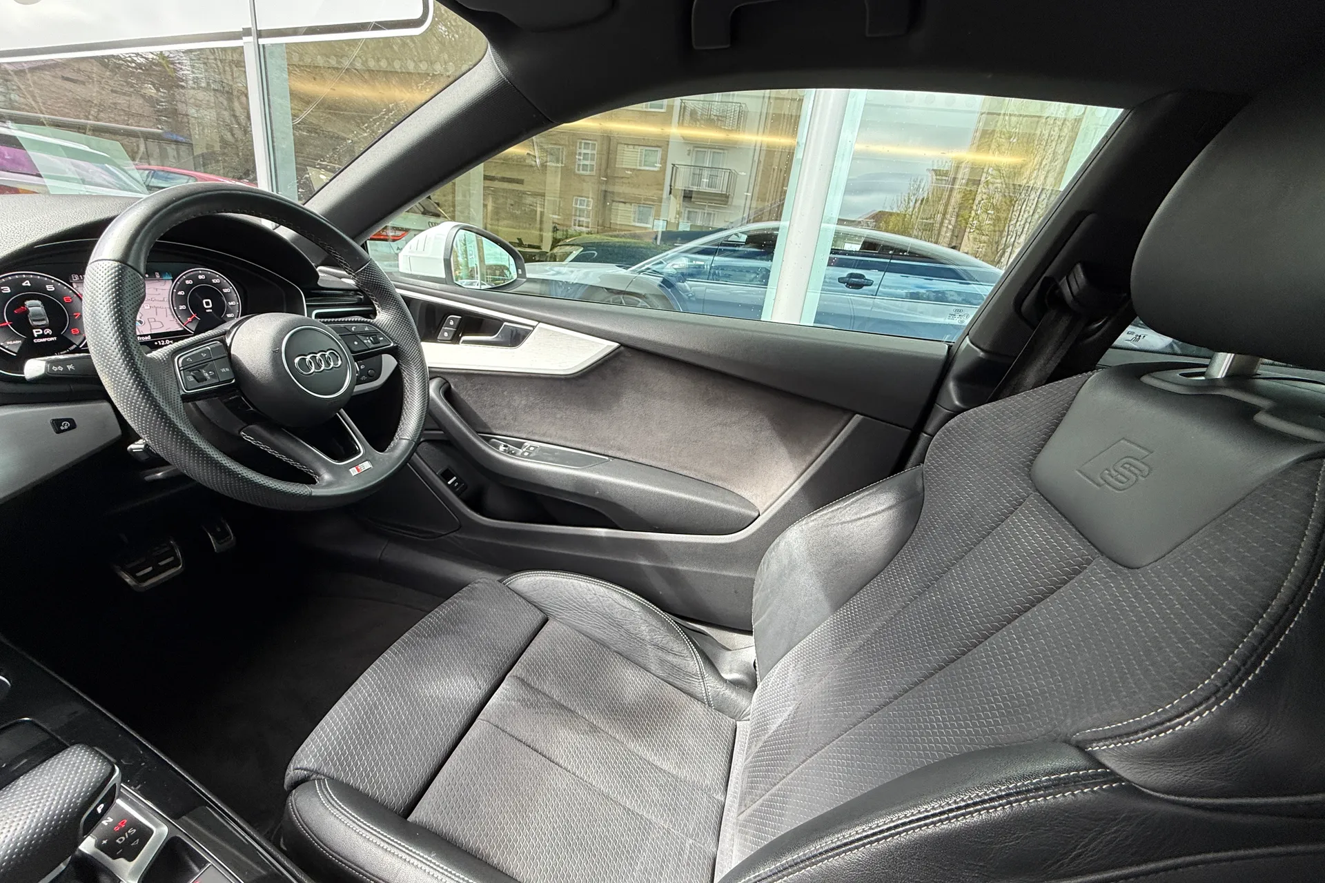 Audi A5 thumbnail image number 48