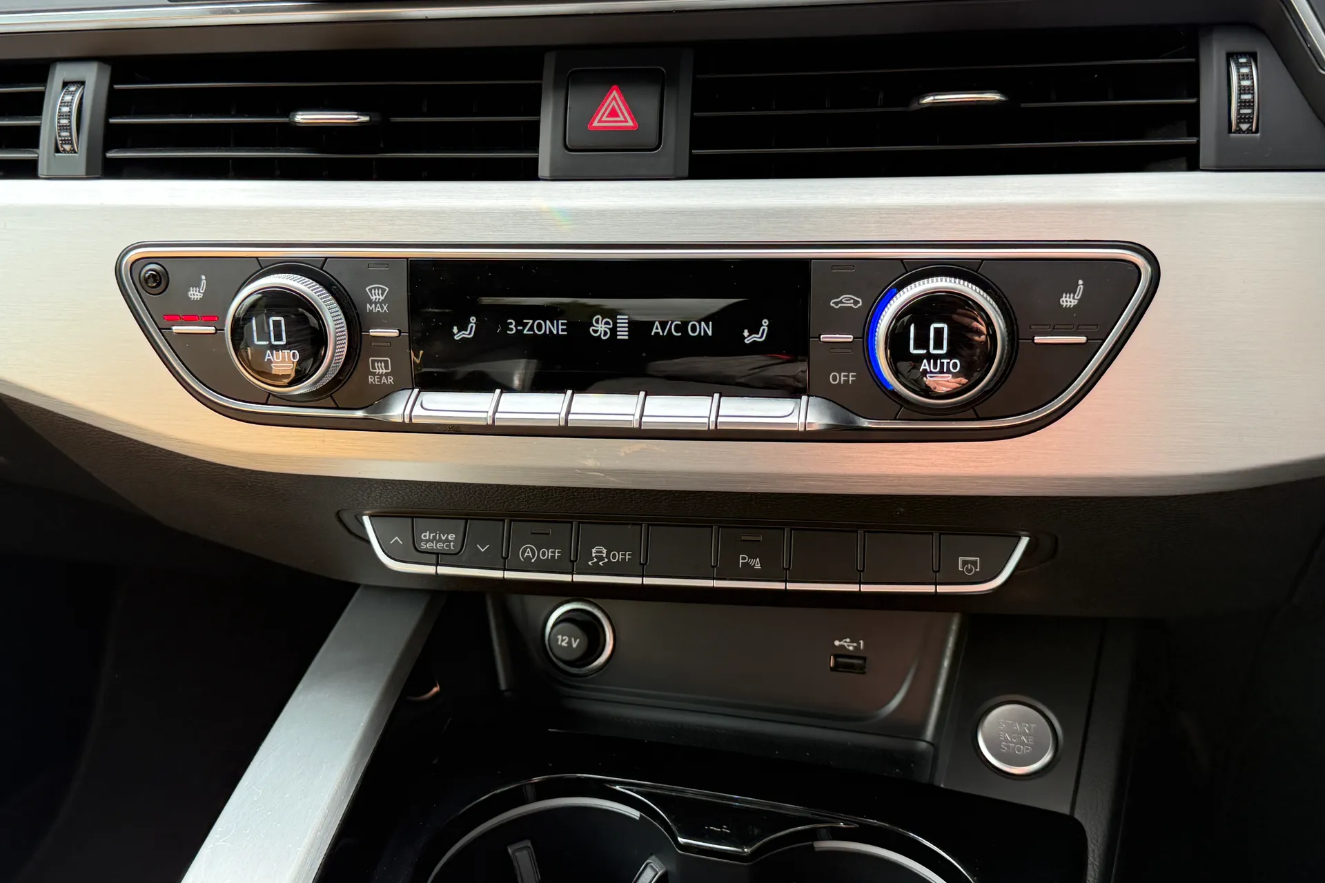 Audi A5 thumbnail image number 22