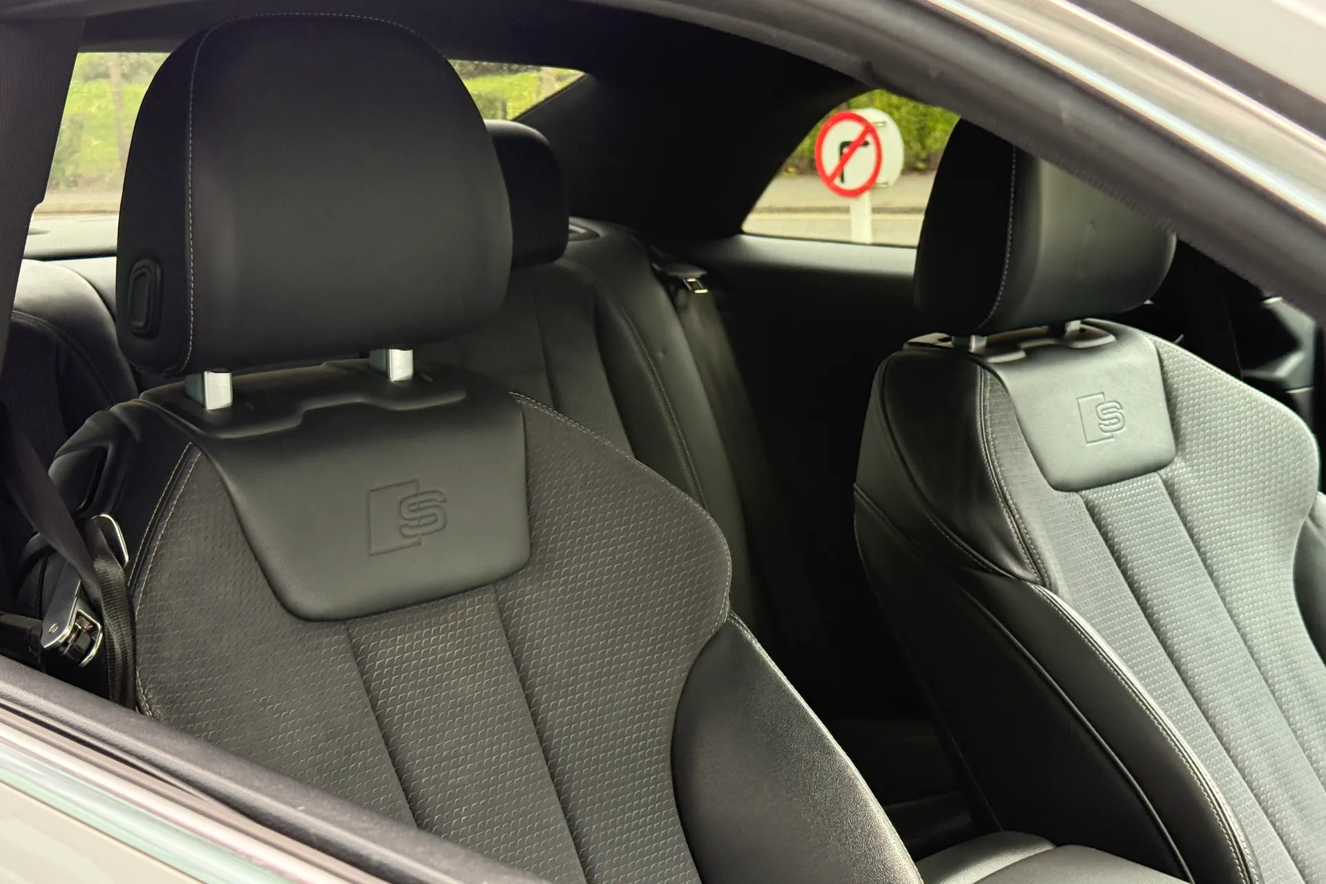 Audi A5 thumbnail image number 39