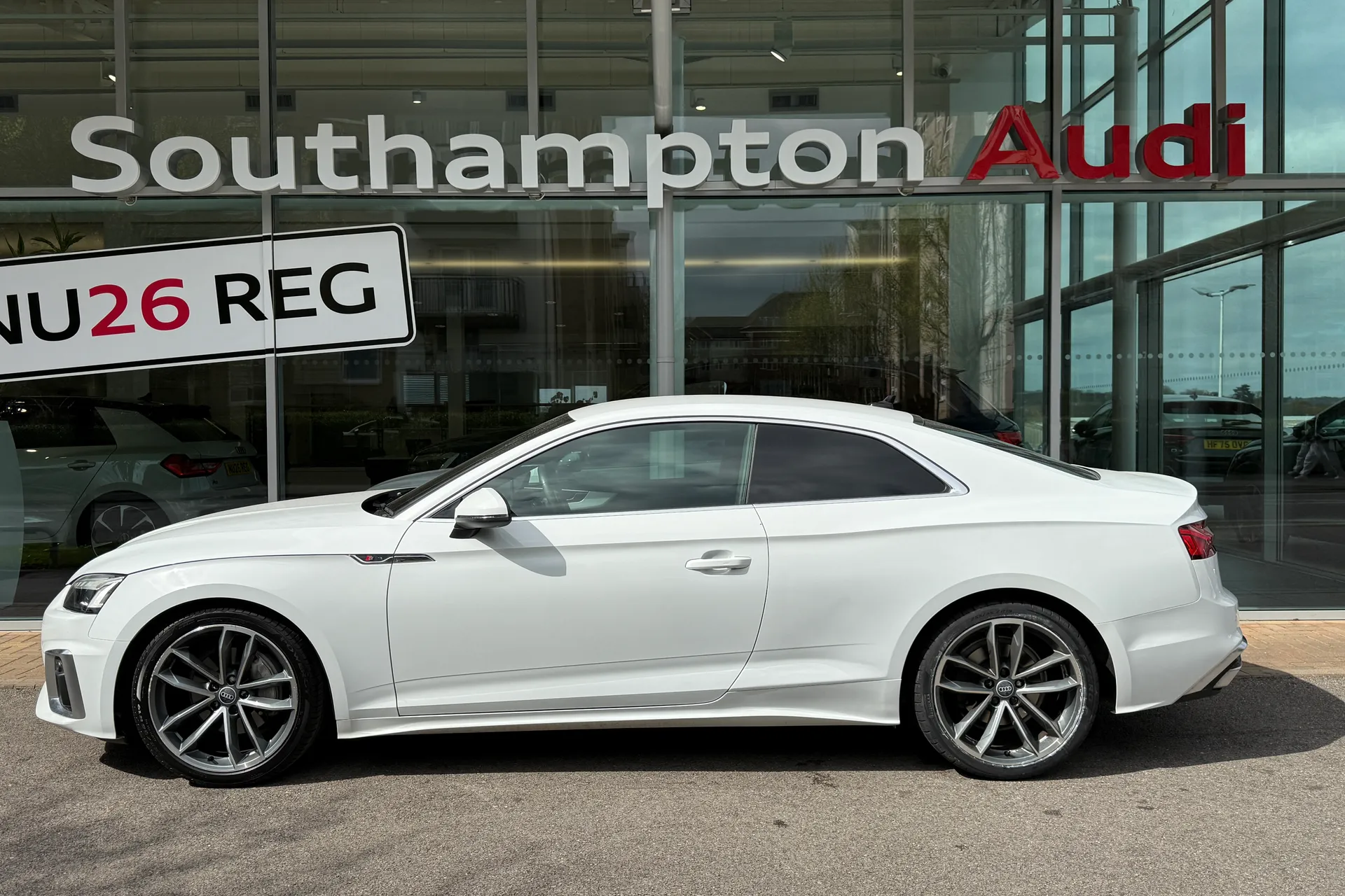 Audi A5 thumbnail image number 51