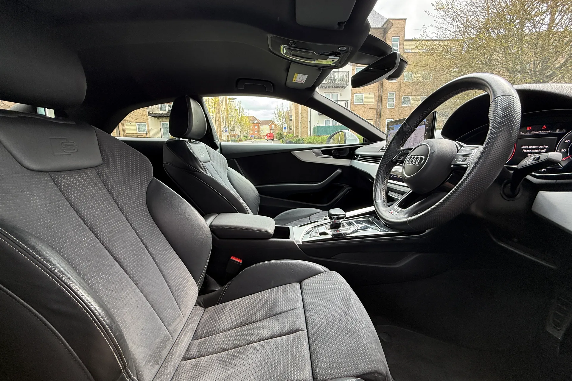 Audi A5 thumbnail image number 36