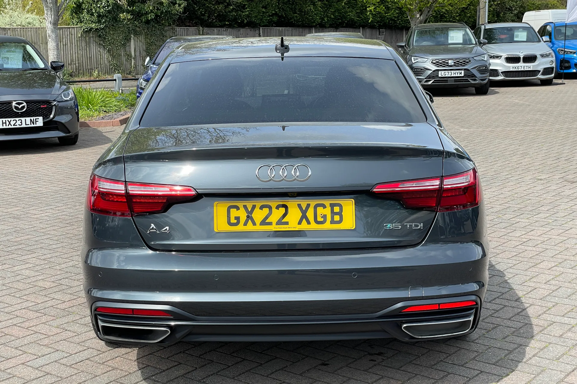 Audi A4 thumbnail image number 9