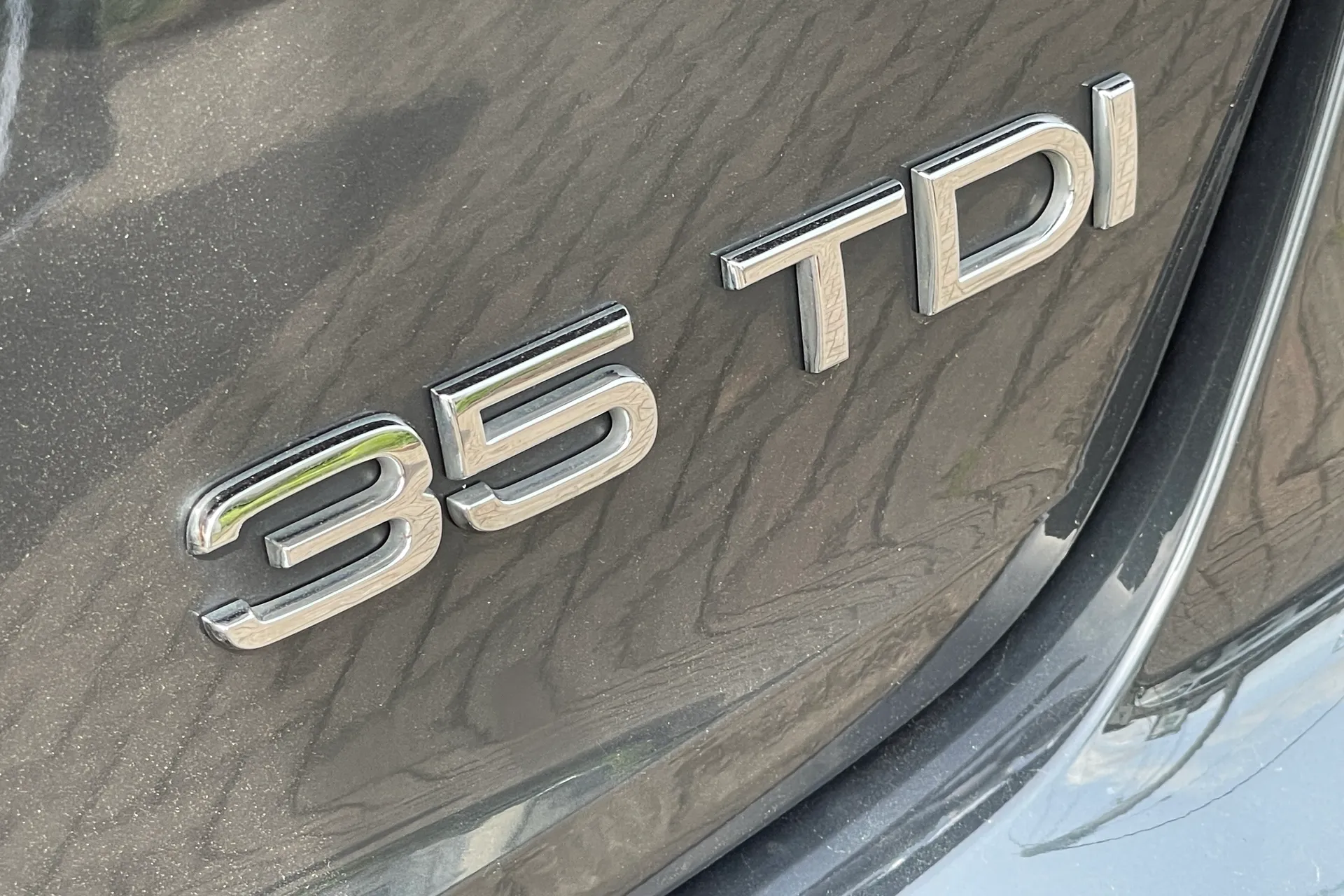 Audi A4 thumbnail image number 46