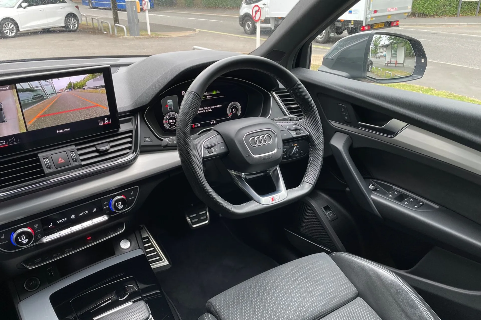 Audi Q5 thumbnail image number 32