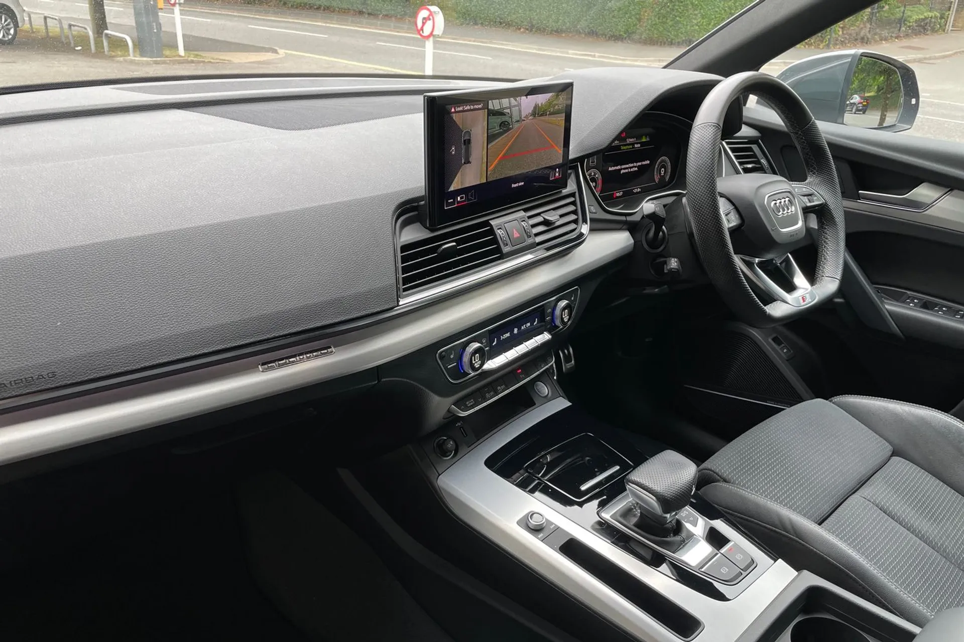 Audi Q5 thumbnail image number 26