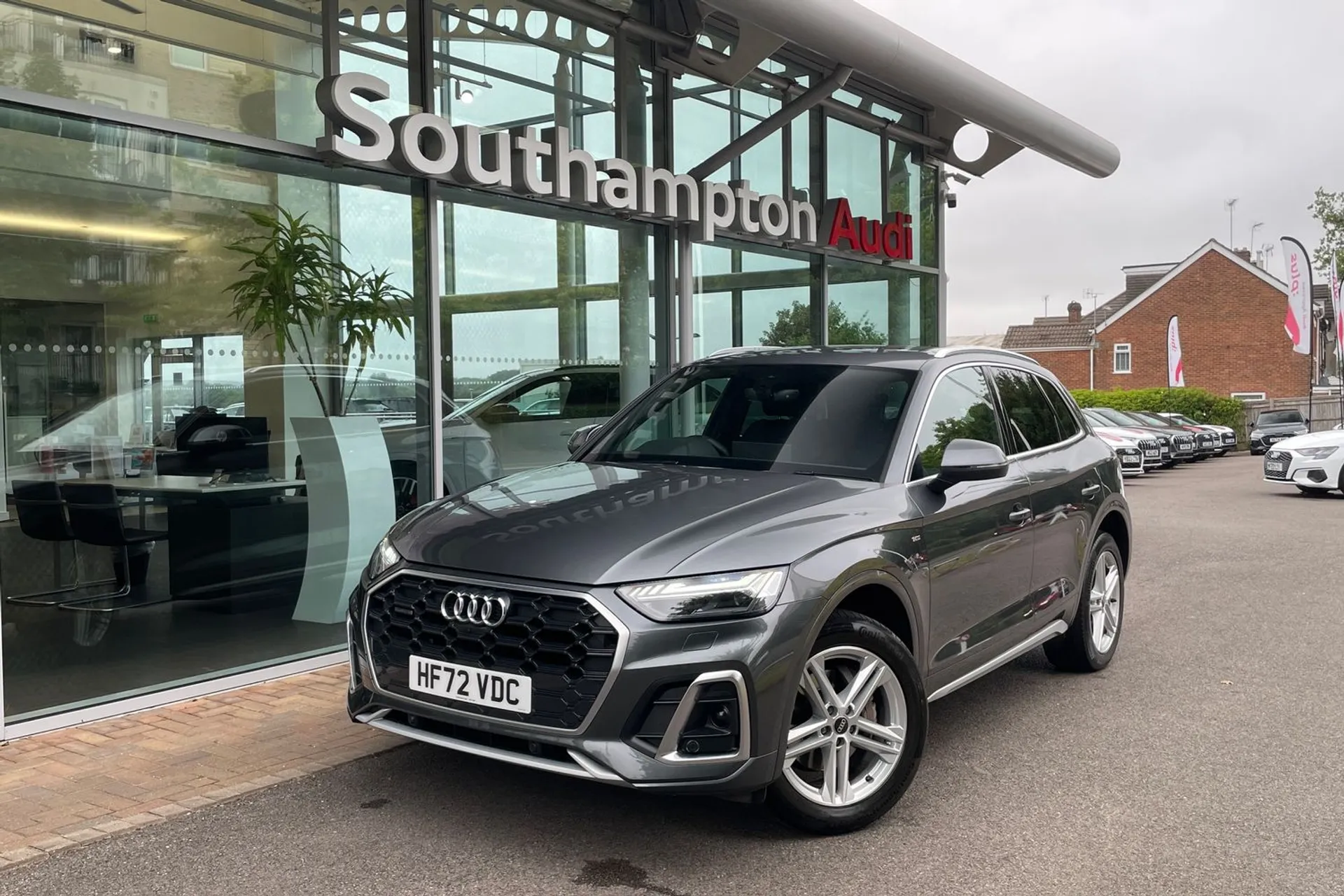Audi Q5 thumbnail image number 9