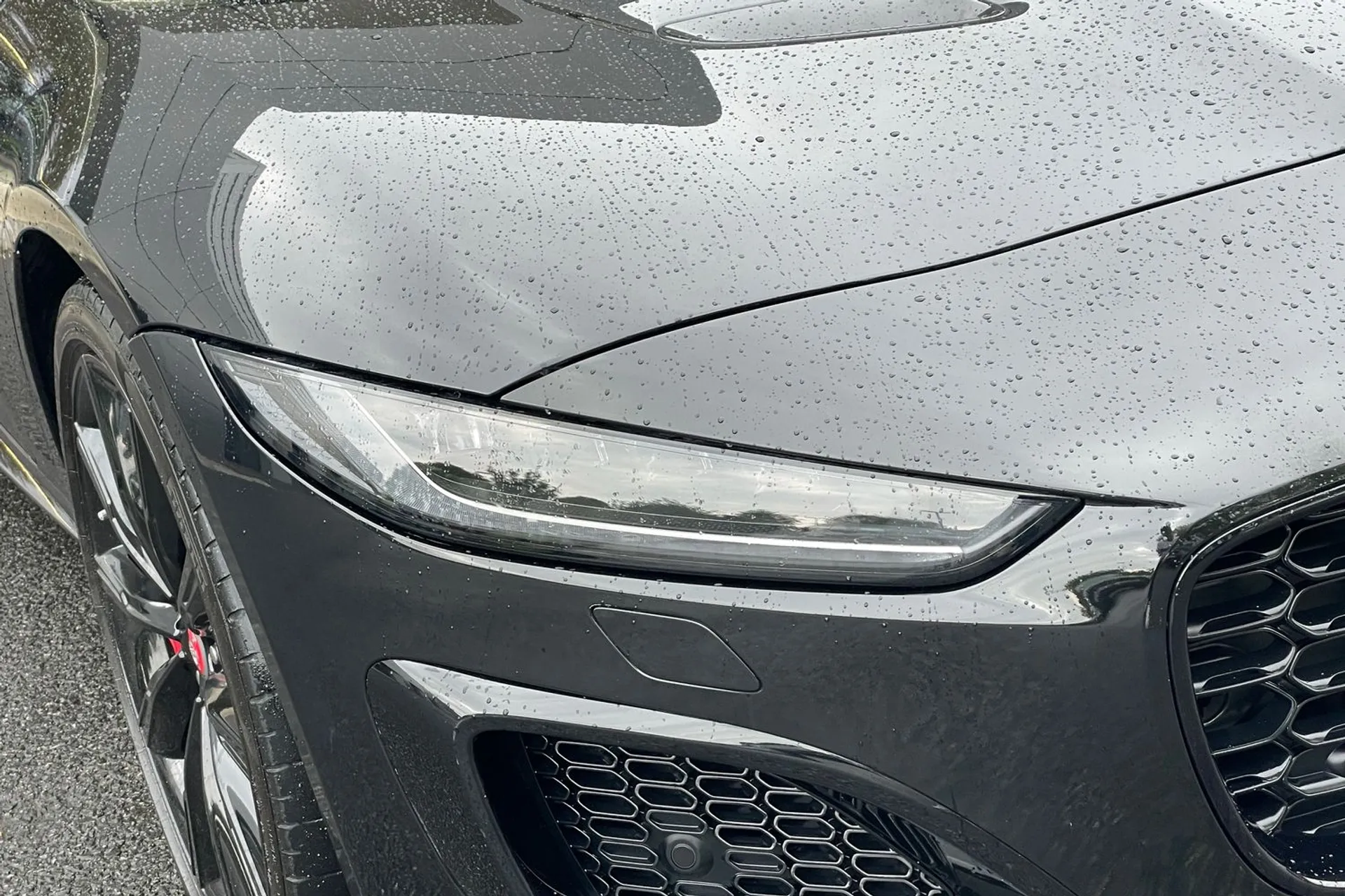 Jaguar F-TYPE thumbnail image number 59