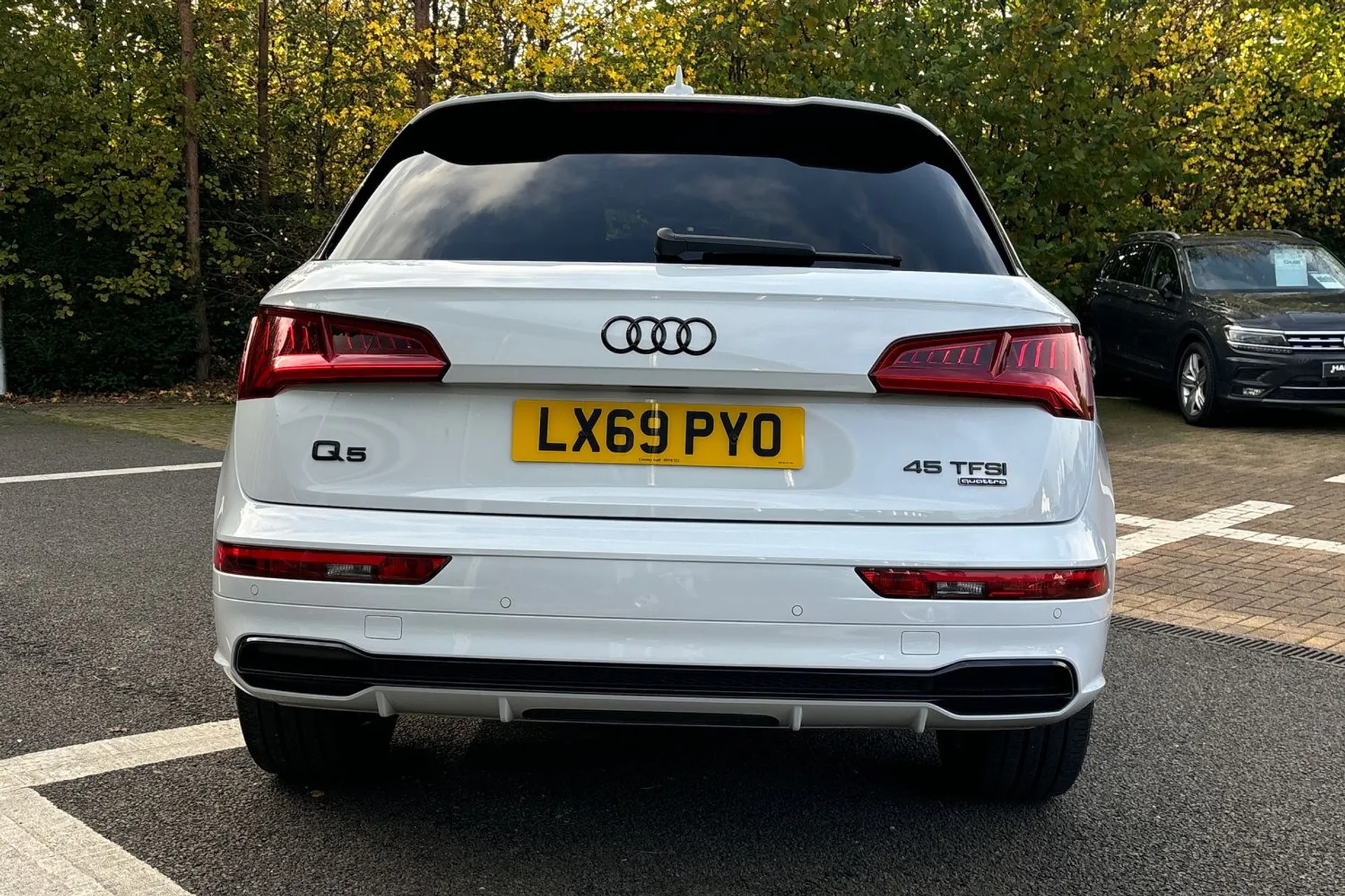 Audi Q5 thumbnail image number 7