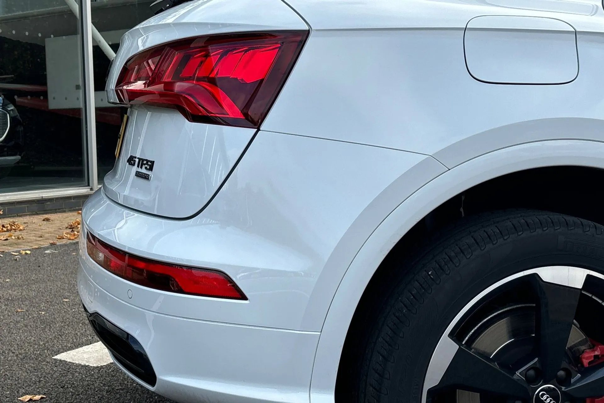 Audi Q5 thumbnail image number 16