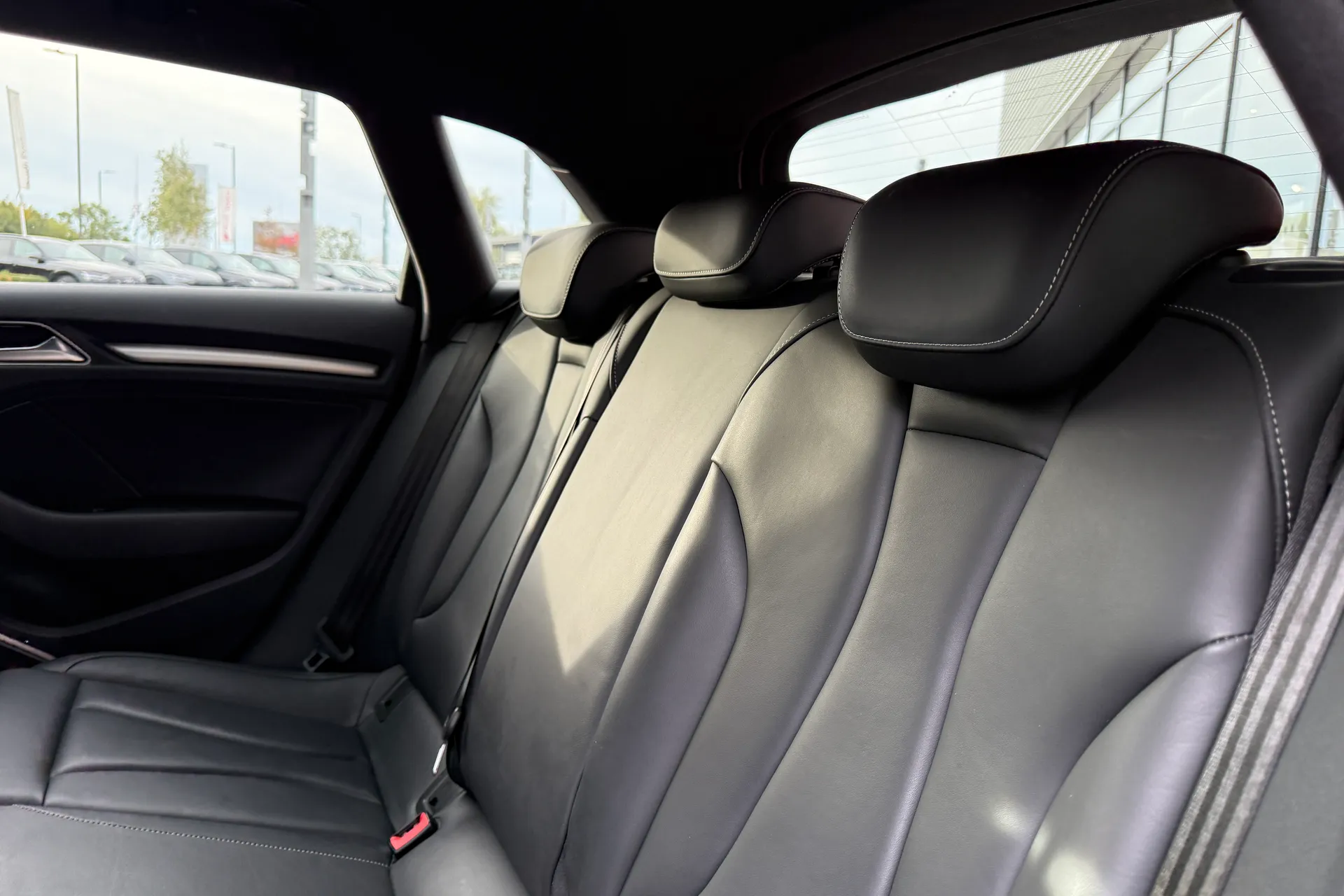 Audi A3 thumbnail image number 33