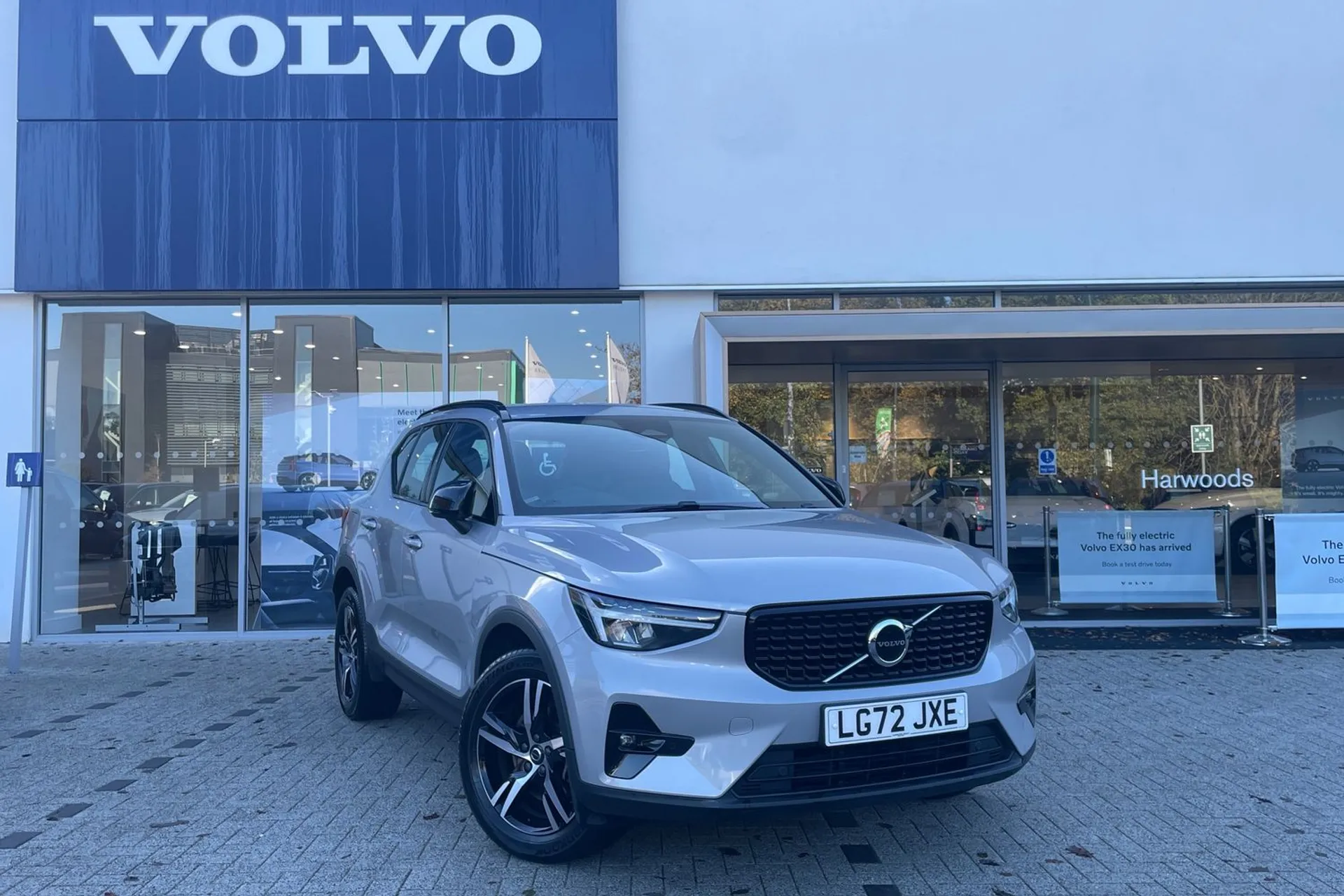 Volvo XC40 focused image