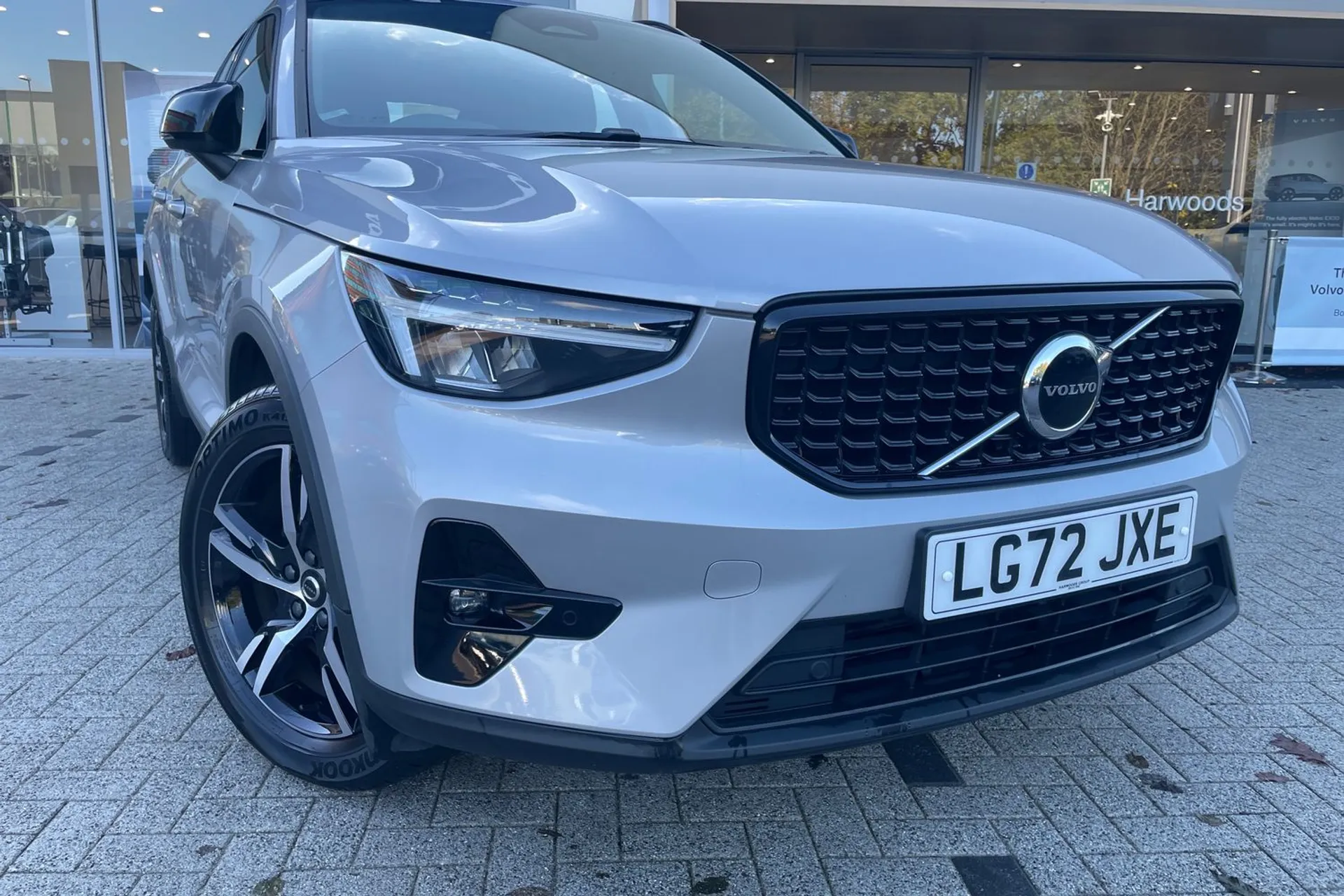 Volvo XC40 thumbnail image number 6