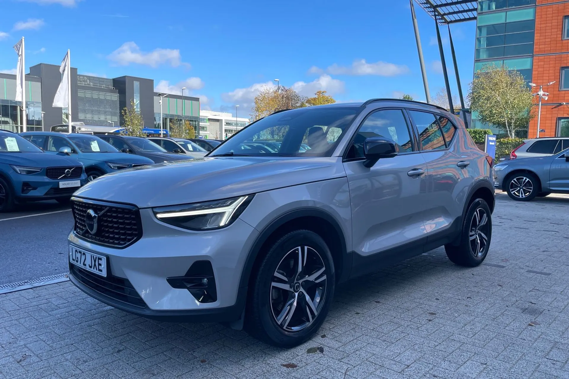 Volvo XC40 thumbnail image number 11