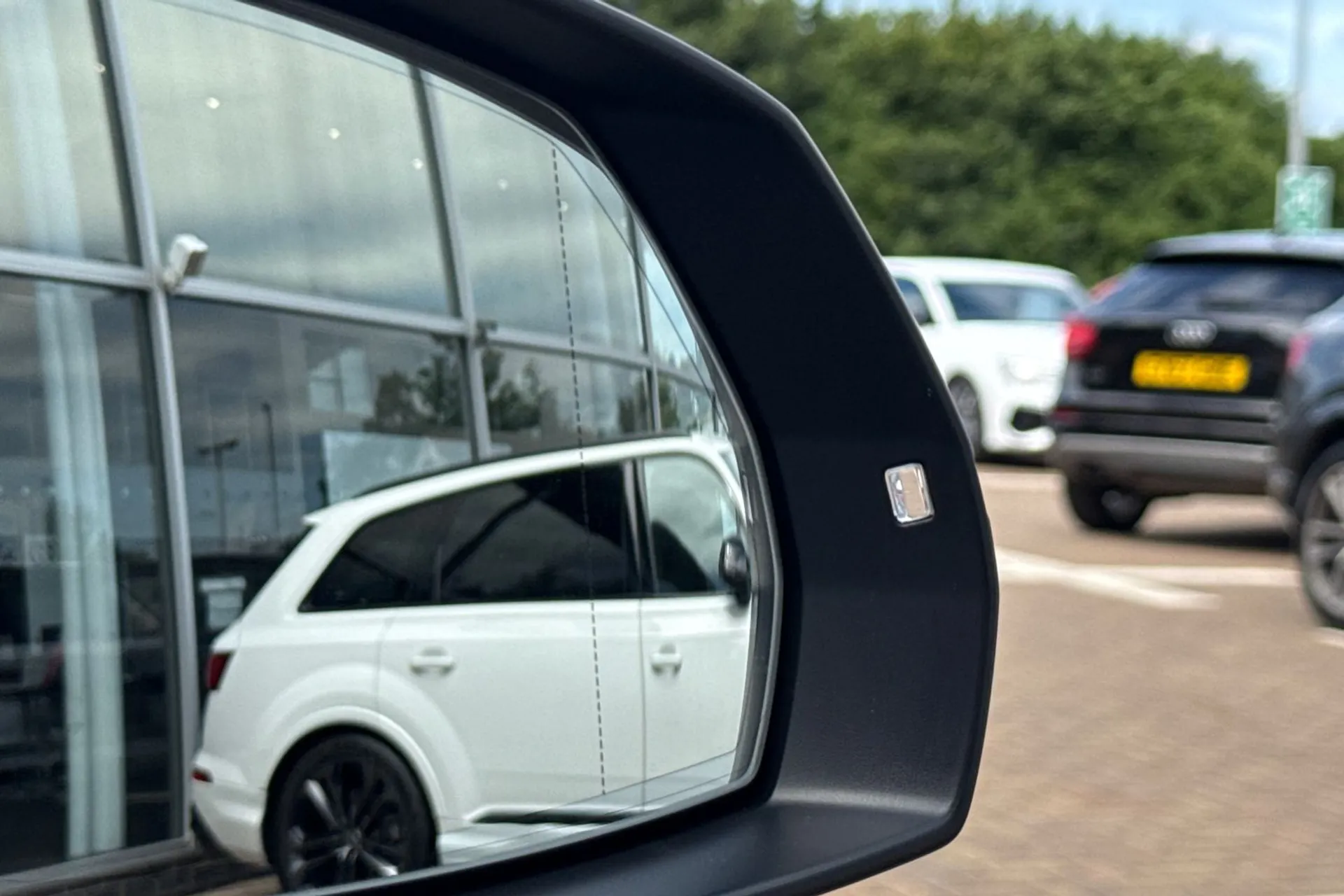 Audi Q5 thumbnail image number 48