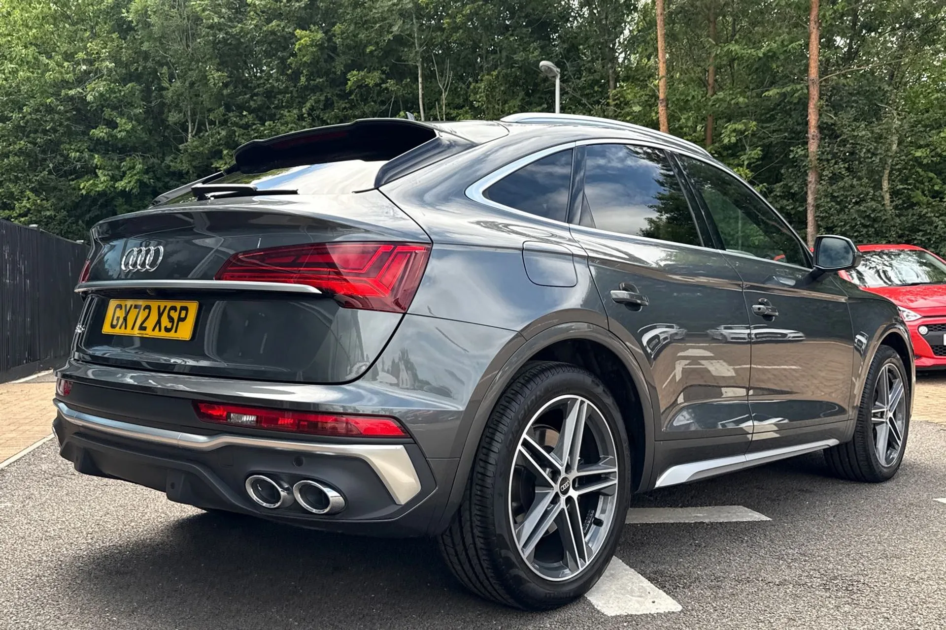 Audi Q5 thumbnail image number 6