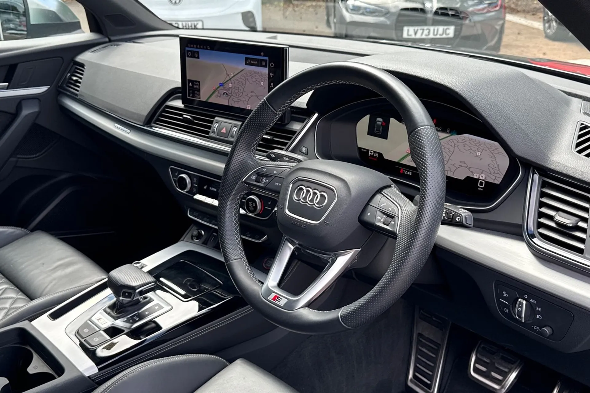 Audi Q5 thumbnail image number 25