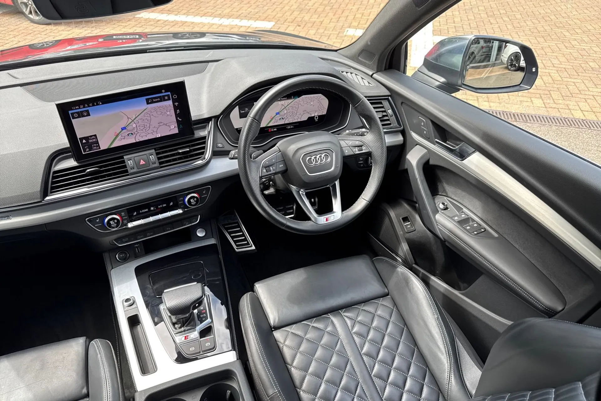 Audi Q5 thumbnail image number 33