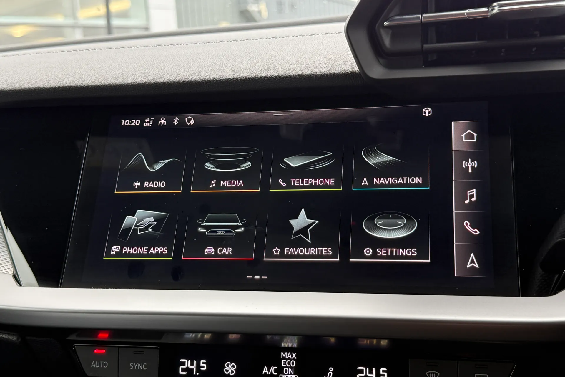 Audi A3 thumbnail image number 18