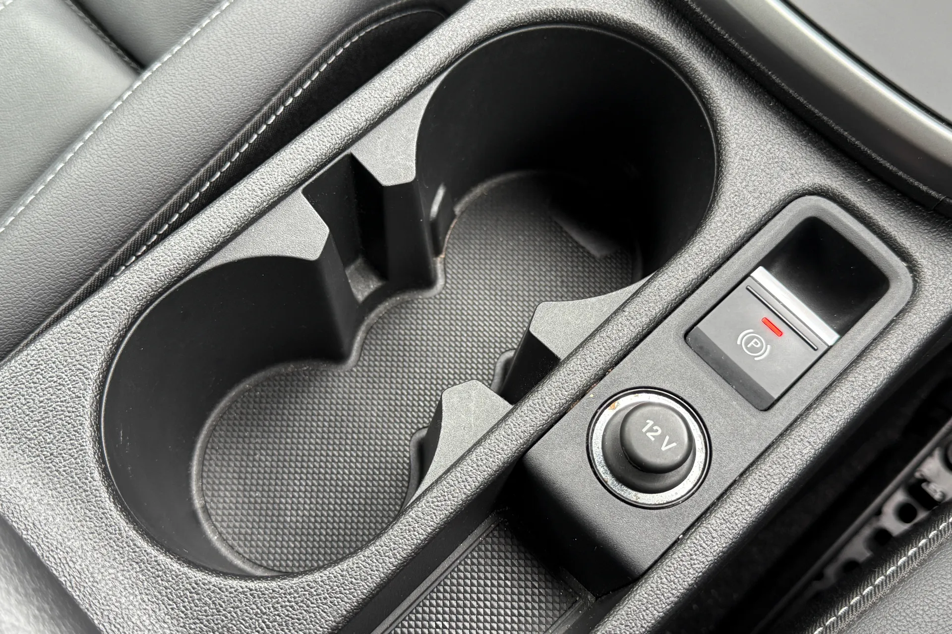 Audi A3 thumbnail image number 28