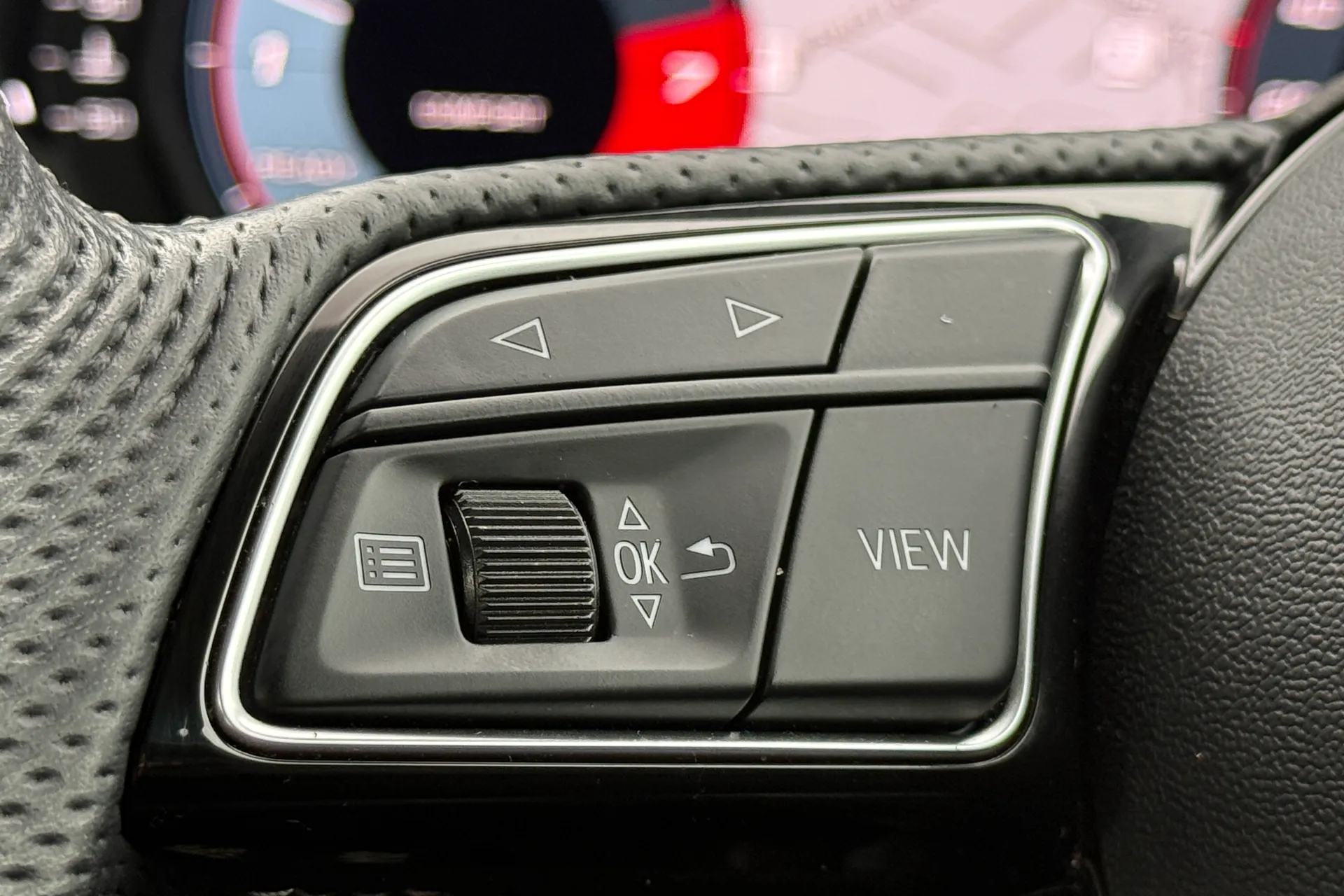 Audi A3 thumbnail image number 12