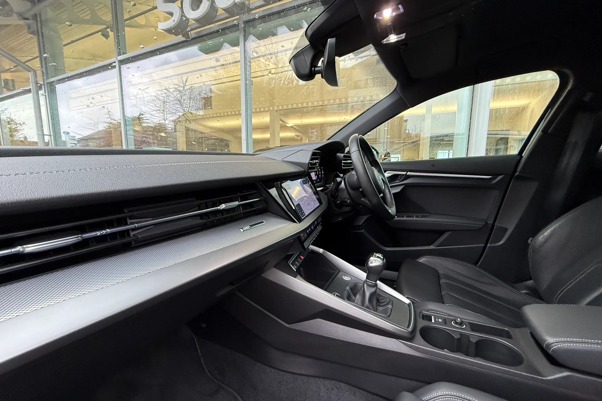 Audi A3 thumbnail image number 6