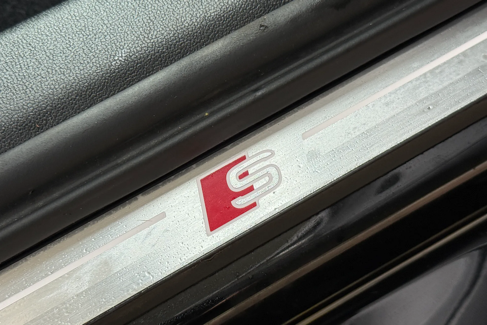 Audi A3 thumbnail image number 36