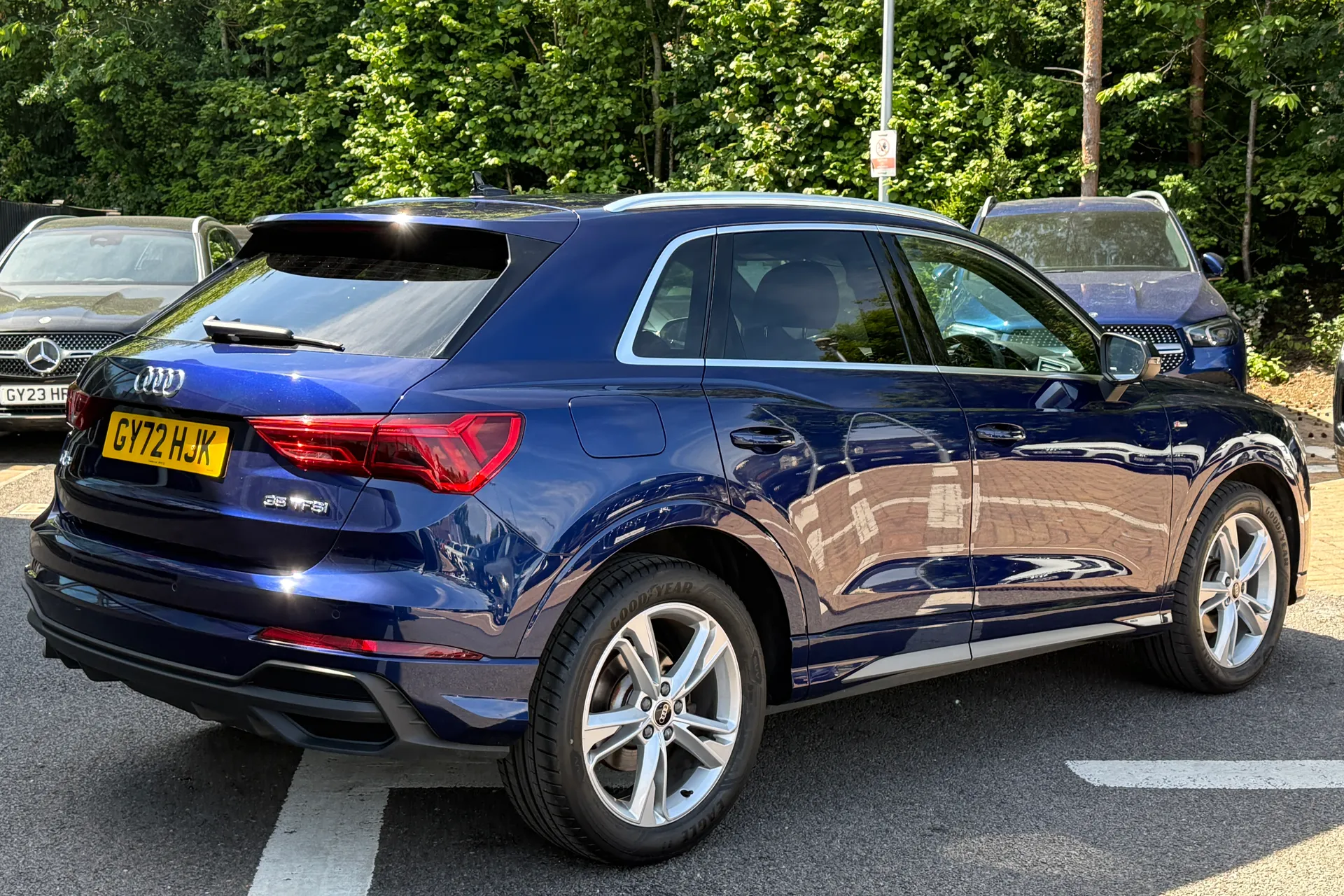 Audi Q3 thumbnail image number 39
