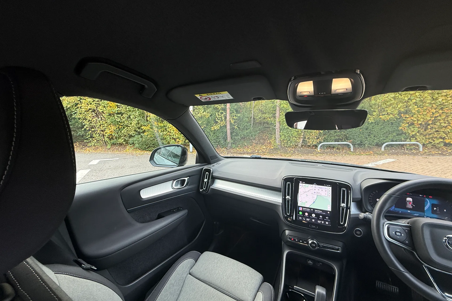 Volvo XC40 thumbnail image number 30